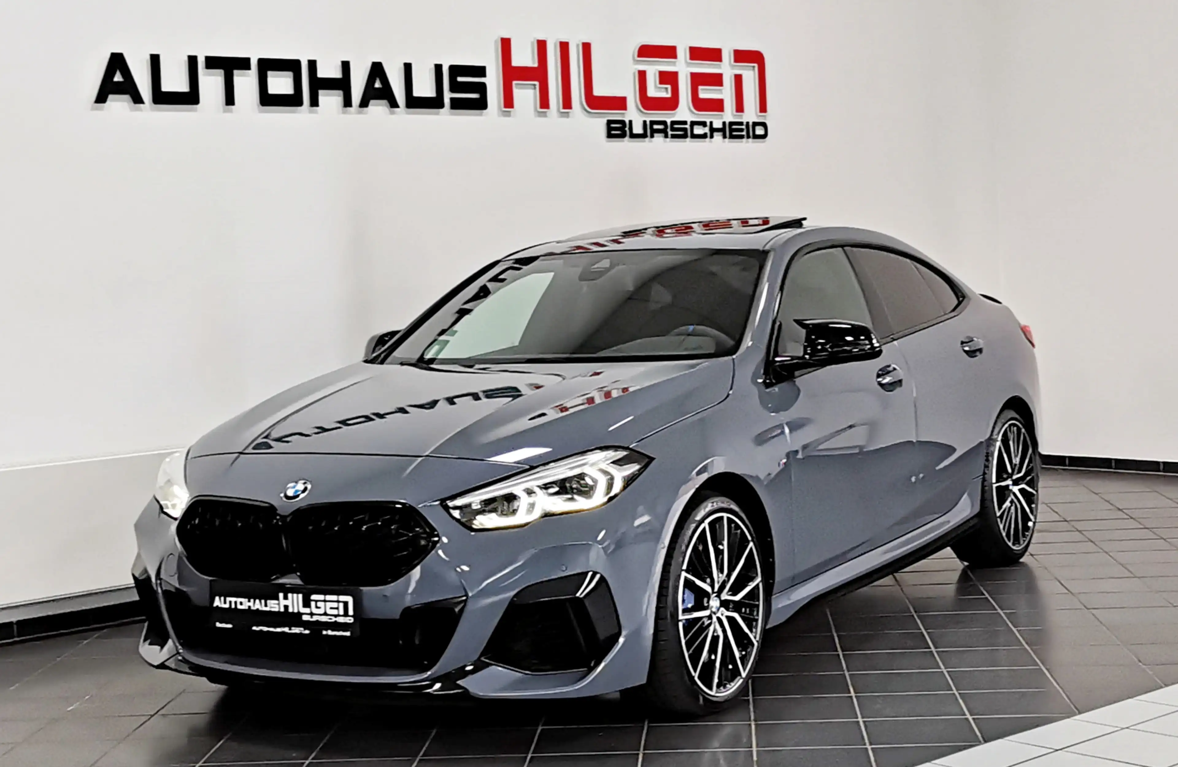 BMW 235 xDrive Aut*DEUTSCH*REMUS*Schale*Pano*R.Kam