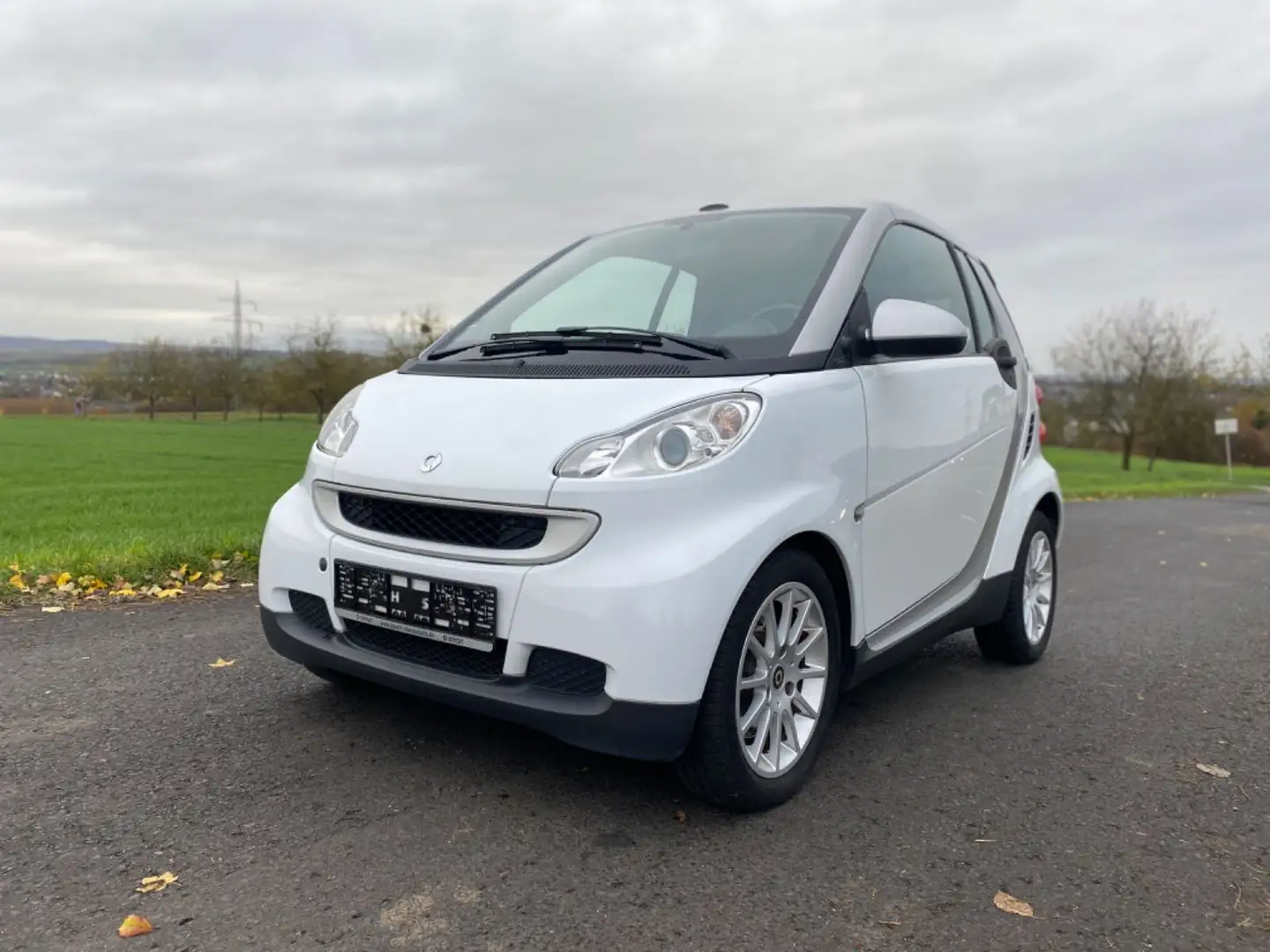 smart forTwo fortwo cabrio Micro Hybrid Drive 52kW Argent - 1