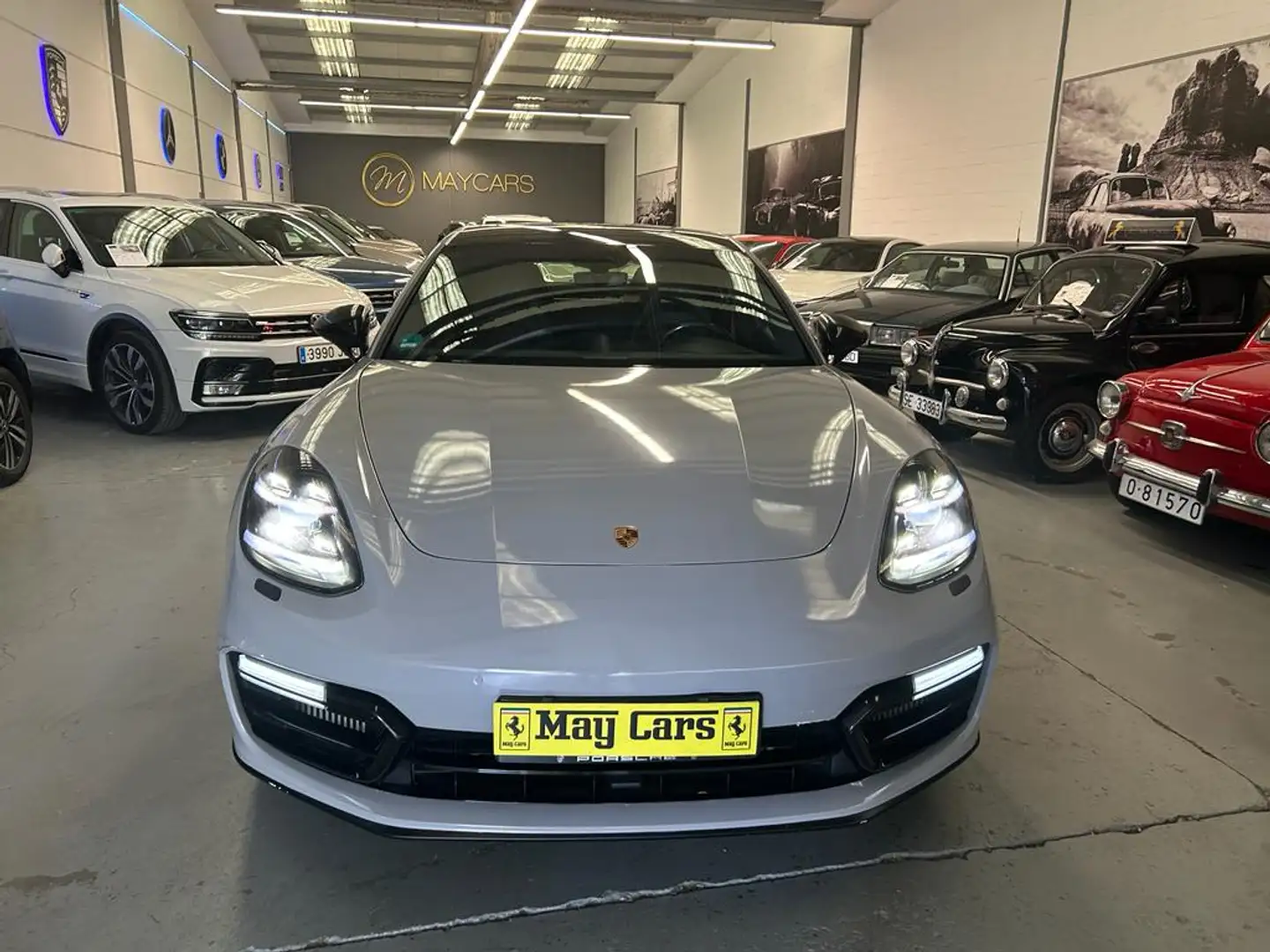 Porsche Panamera 4S Diesel Sport Turismo siva - 1