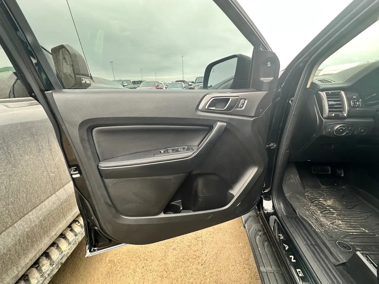 Ford Ranger снимка Ford Ranger