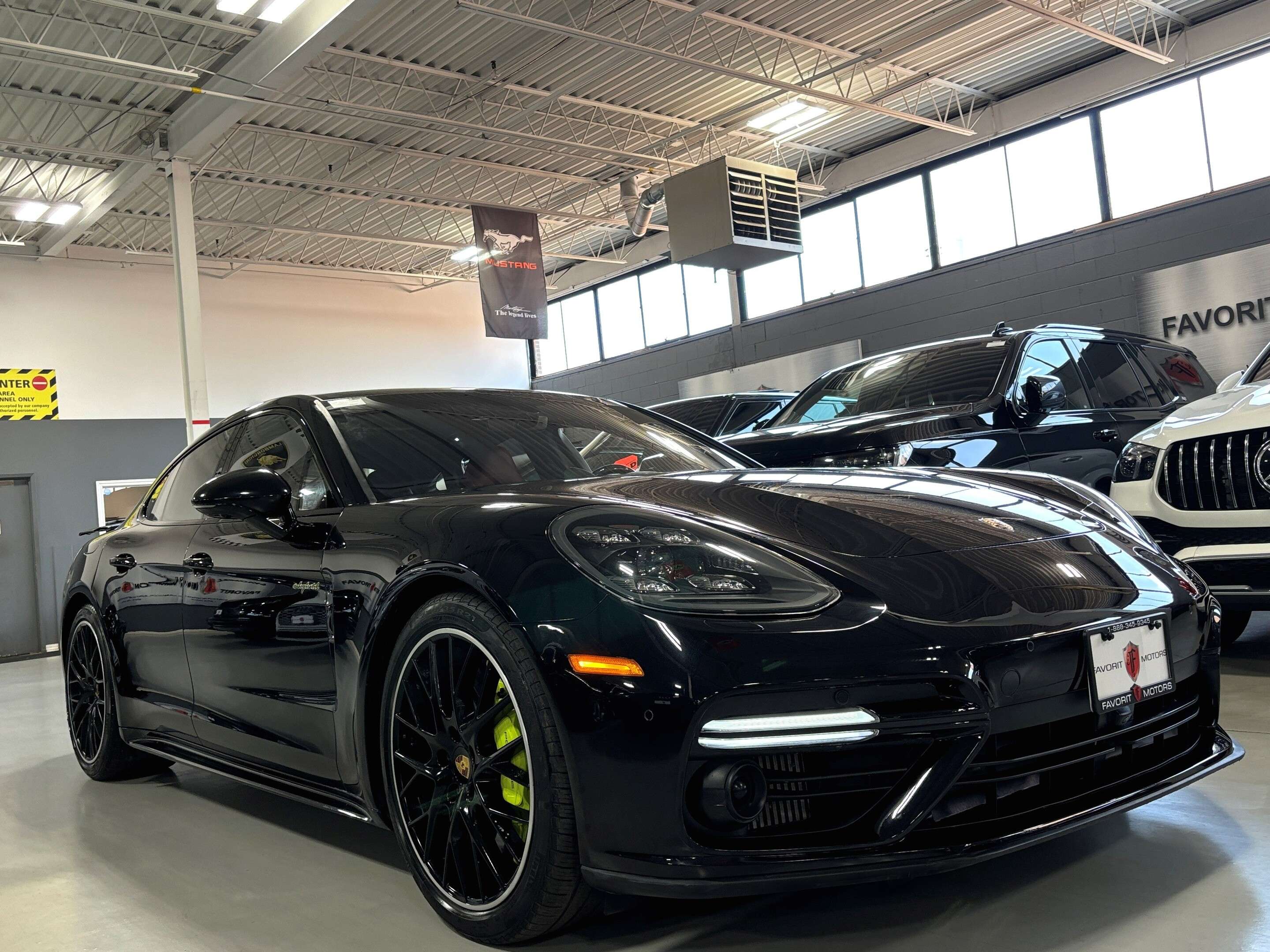 2018 Porsche Panamera Turbo