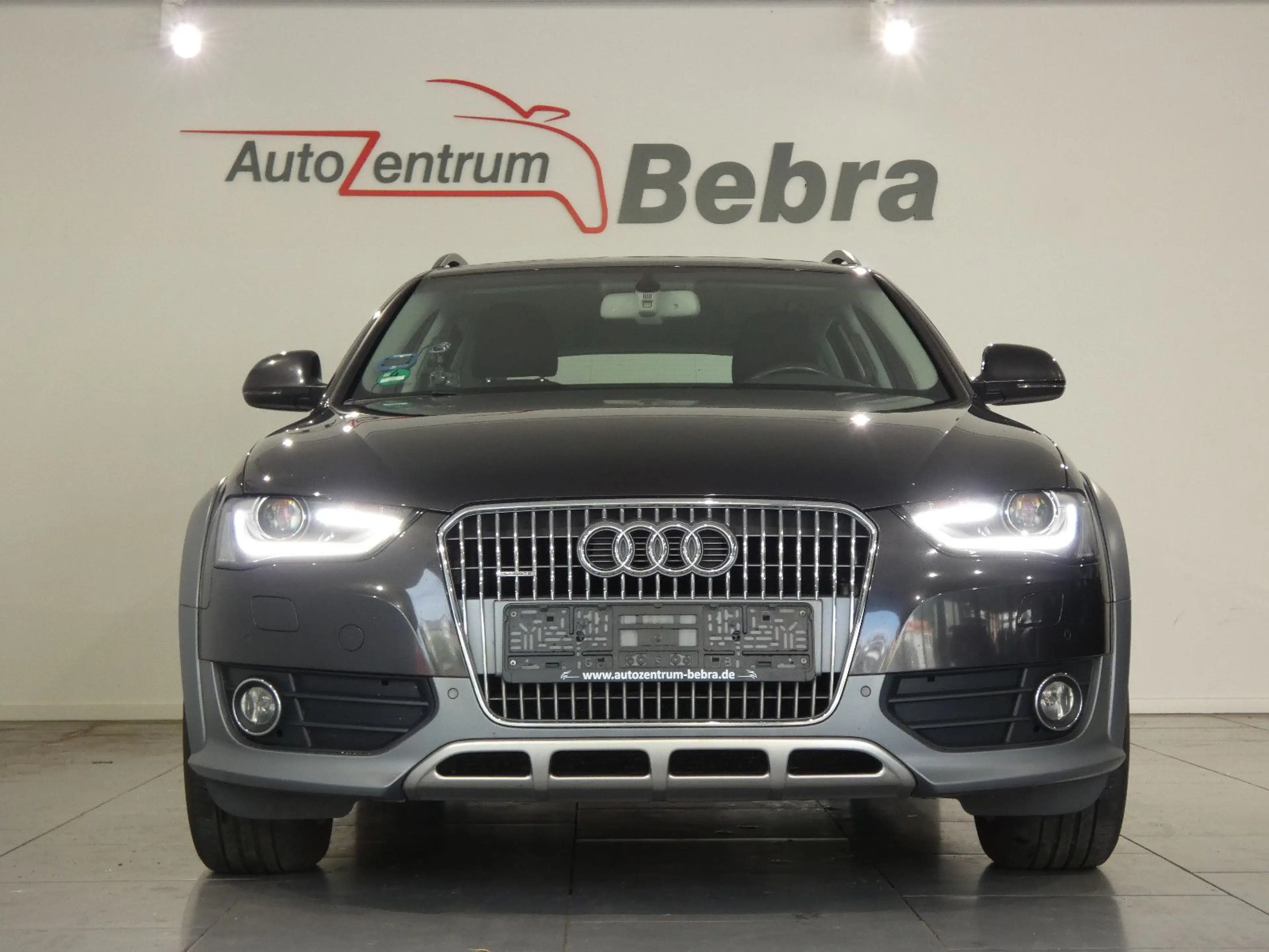 Audi A4 allroad quattro 2.0 TDI S-tronic Xenon/Navi — photo 2