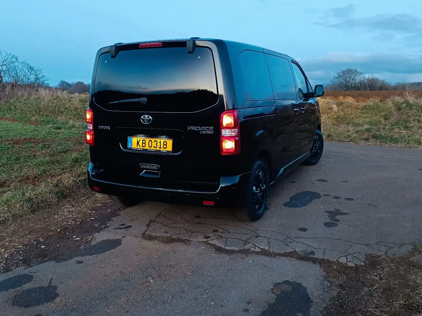Toyota Proace Verso Long 115 D-4D BVM6 Executive - 2