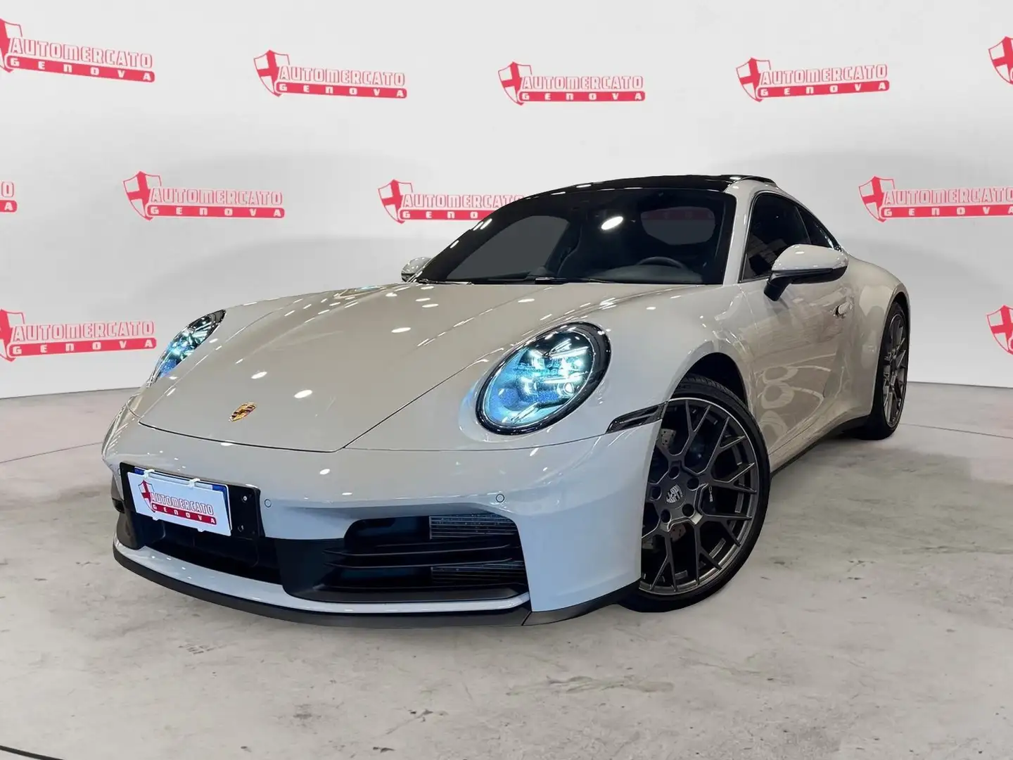 Porsche 992 911 Carrera MODELLO 2025 TETTO/BOSE/CHRONO FULL Grau - 1