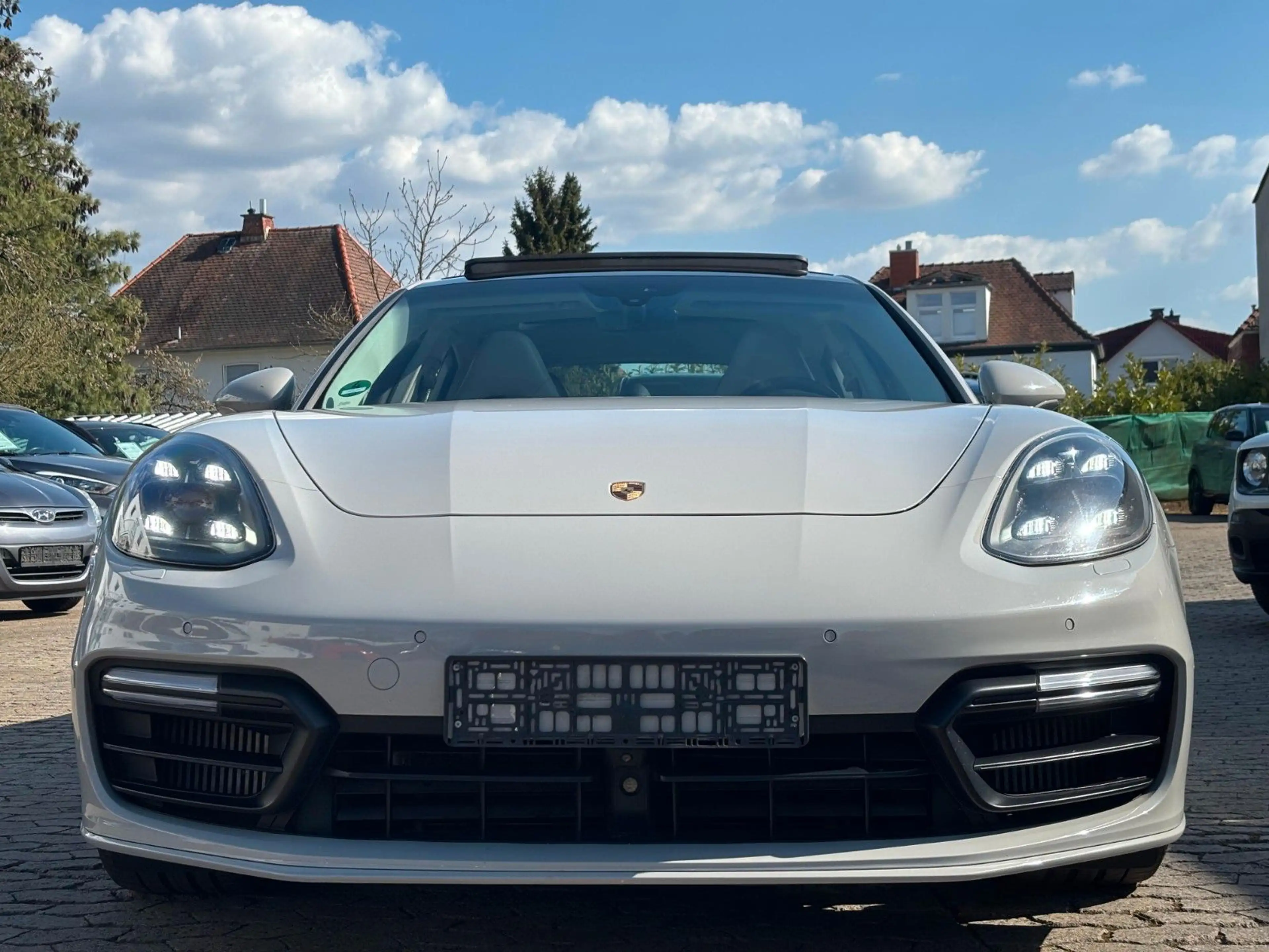 Porsche Panamera 4 S | KREIDE | Softclose | 360° Standhz — photo 3
