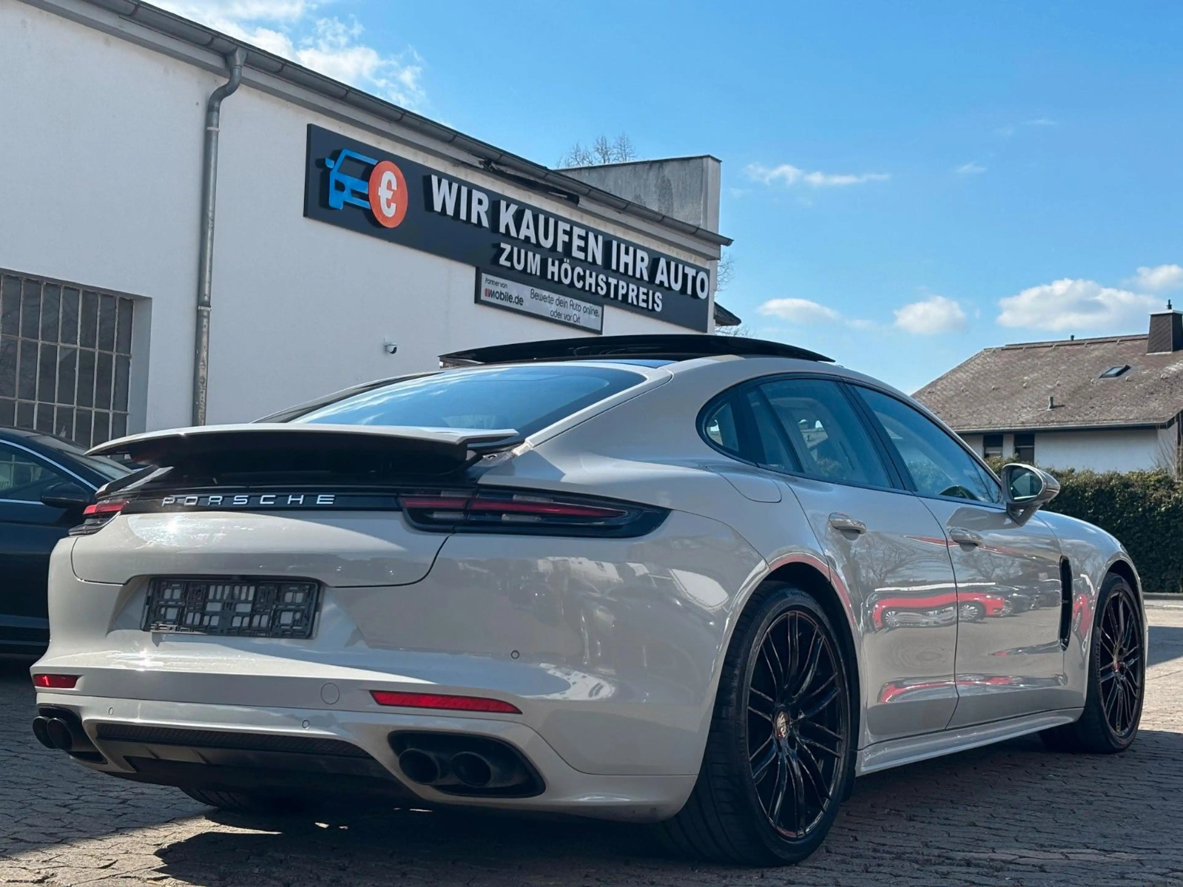 Porsche Panamera 4 S | KREIDE | Softclose | 360° Standhz — photo 7