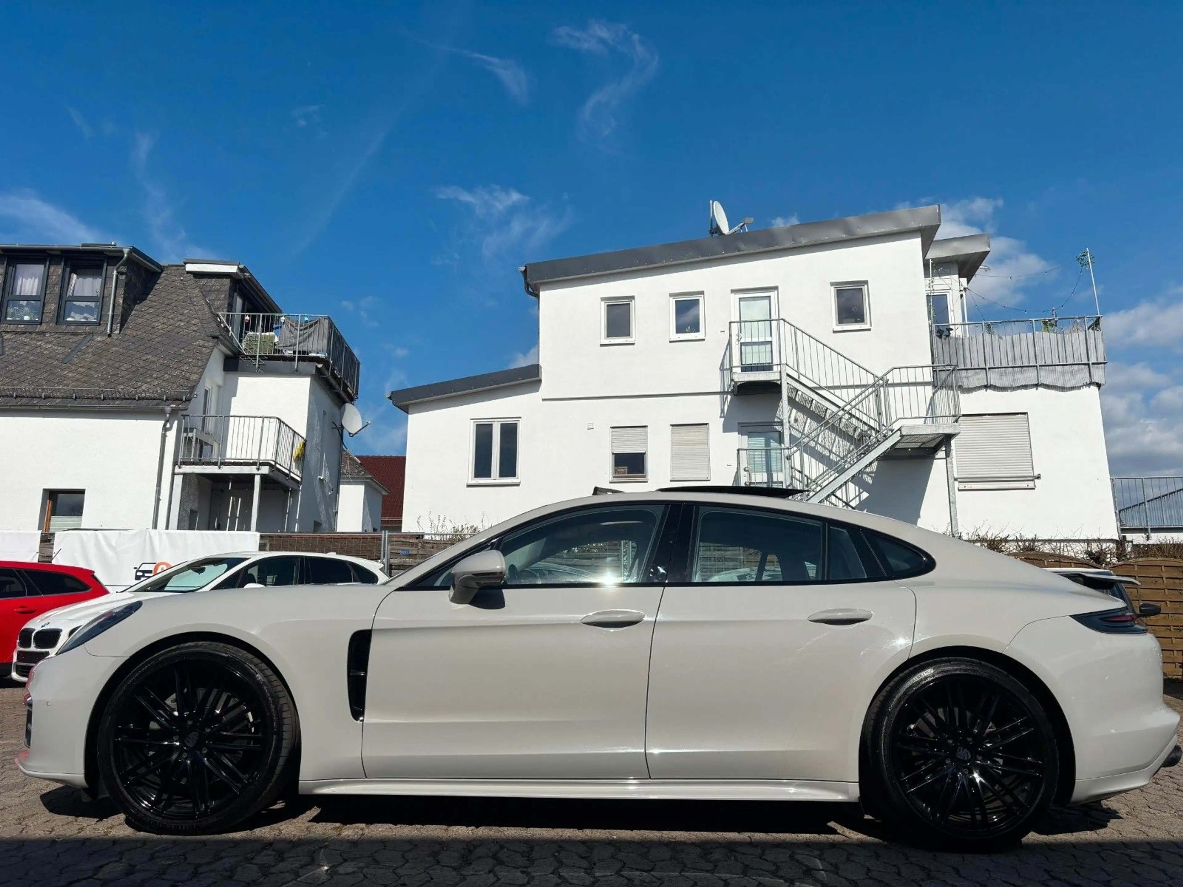 Porsche Panamera 4 S | KREIDE | Softclose | 360° Standhz — photo 5