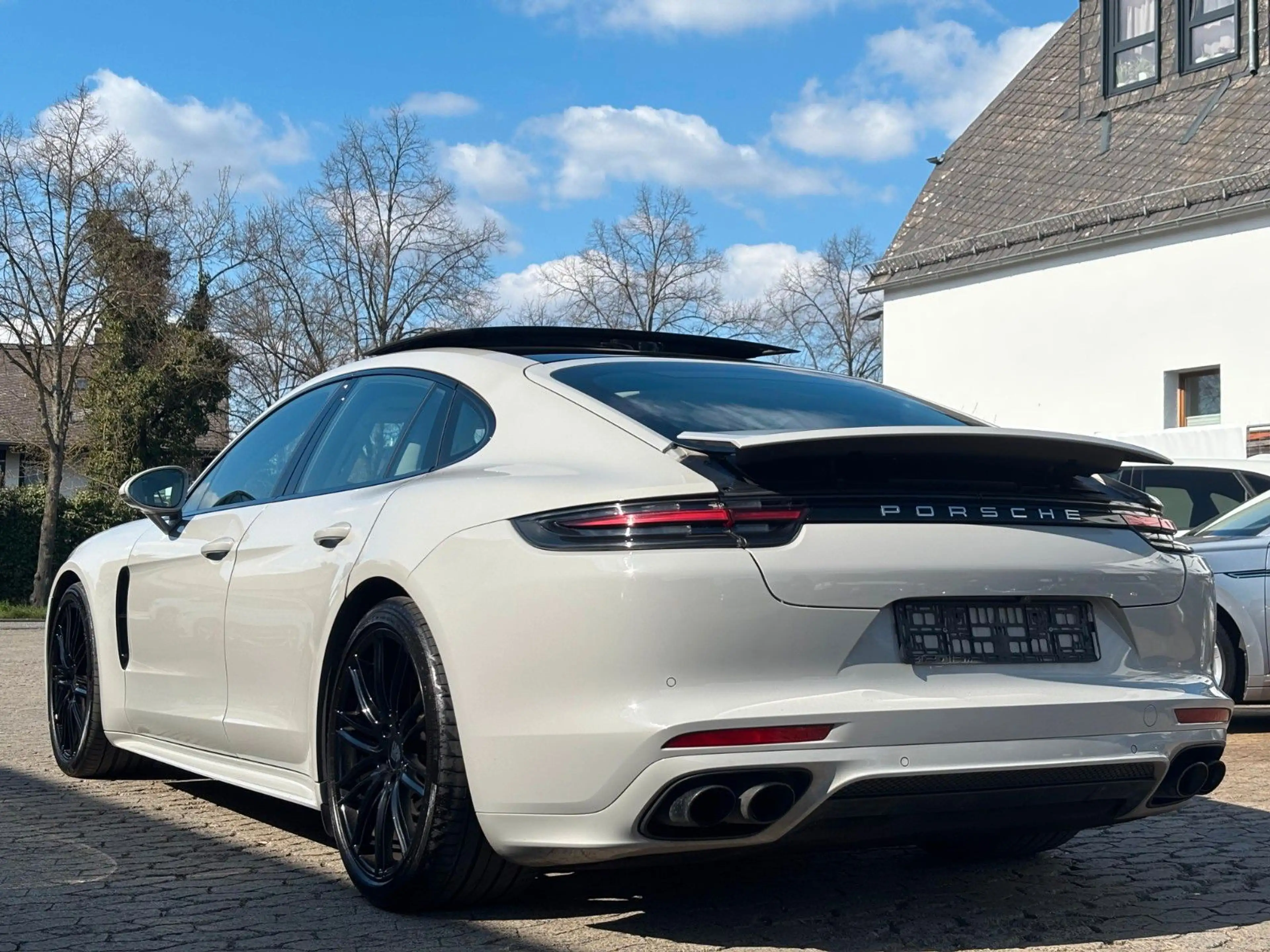 Porsche Panamera 4 S | KREIDE | Softclose | 360° Standhz — photo 8