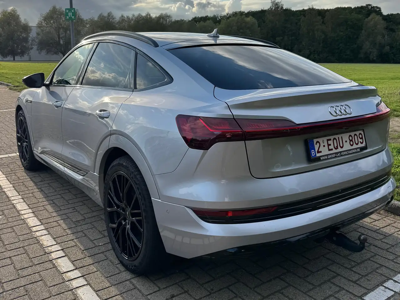 Audi e-tron