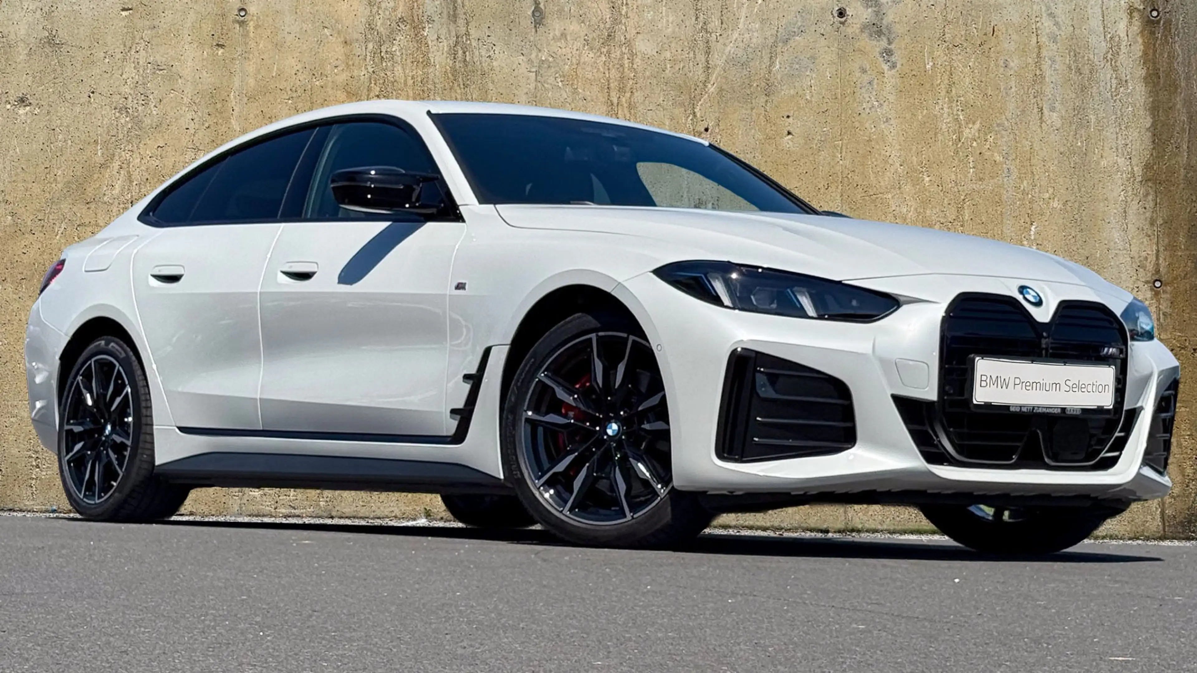 BMW i4 Gran Coupe xDrive M60 M-Sportpaket Pro — photo 3
