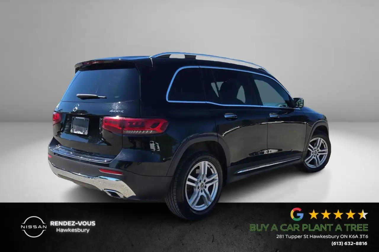 Mercedes-Benz GLB снимка Mercedes-Benz GLB