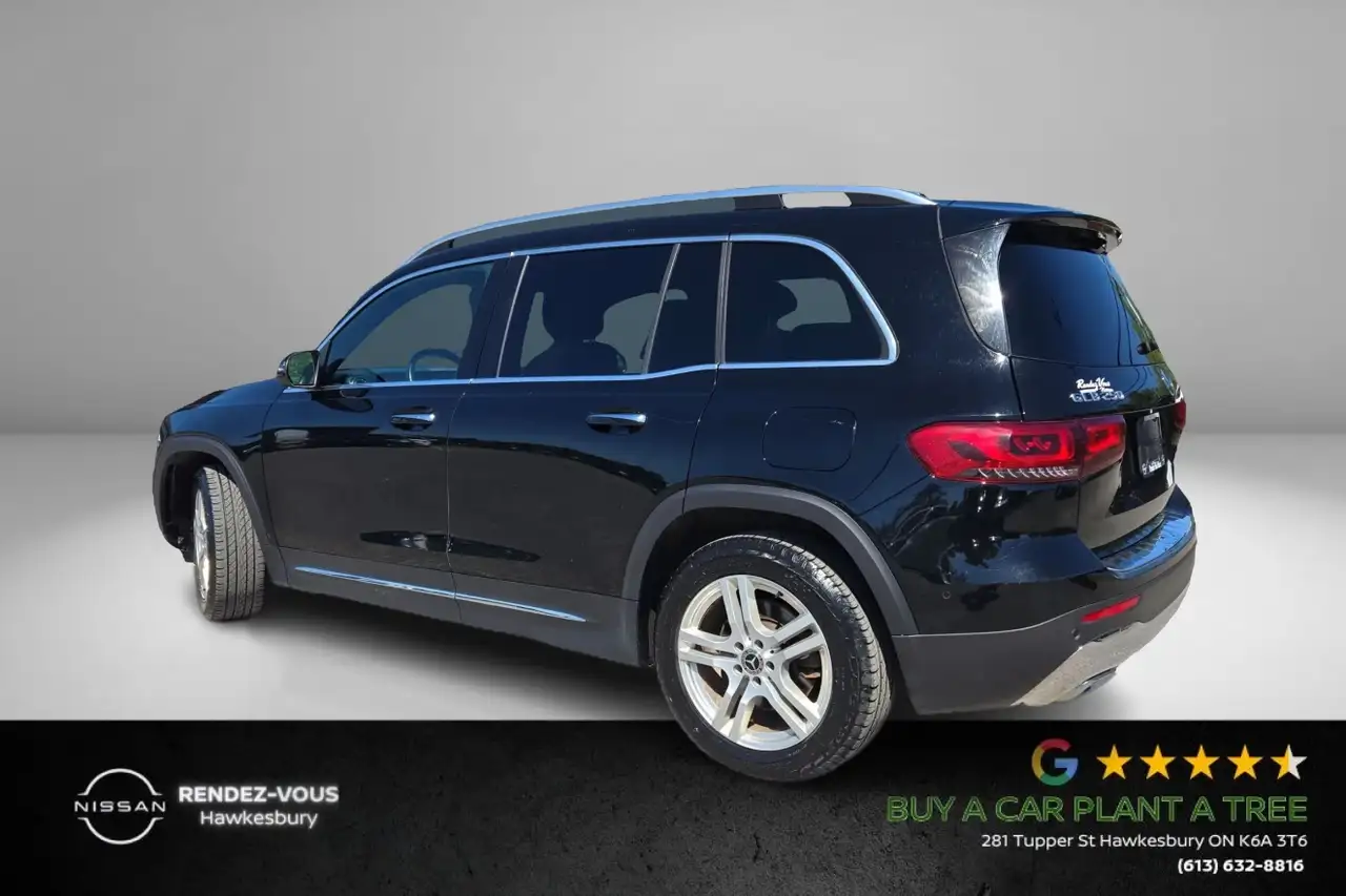Mercedes-Benz GLB снимка Mercedes-Benz GLB