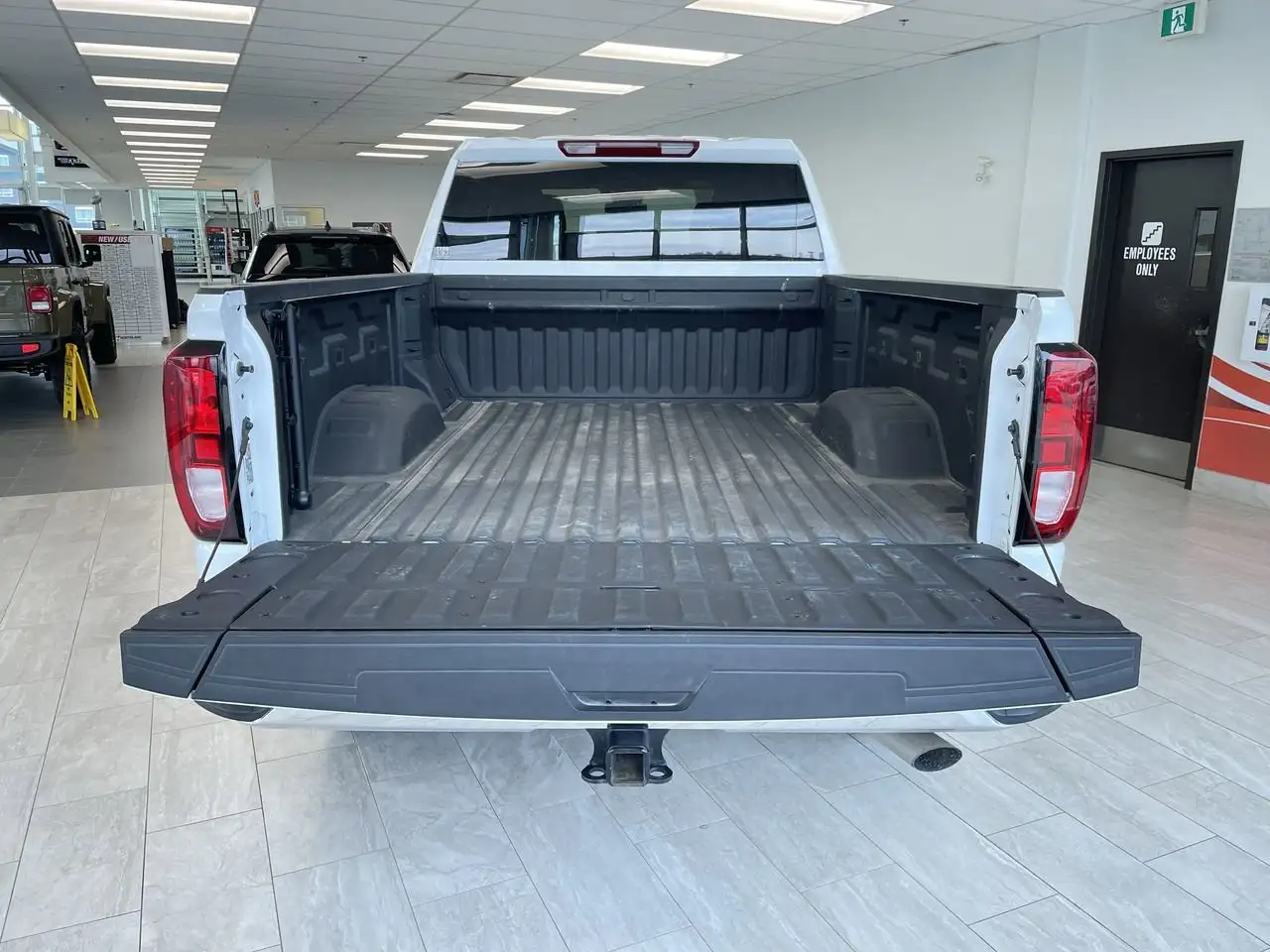 GMC Sierra 2500HD снимка GMC Sierra 2500HD