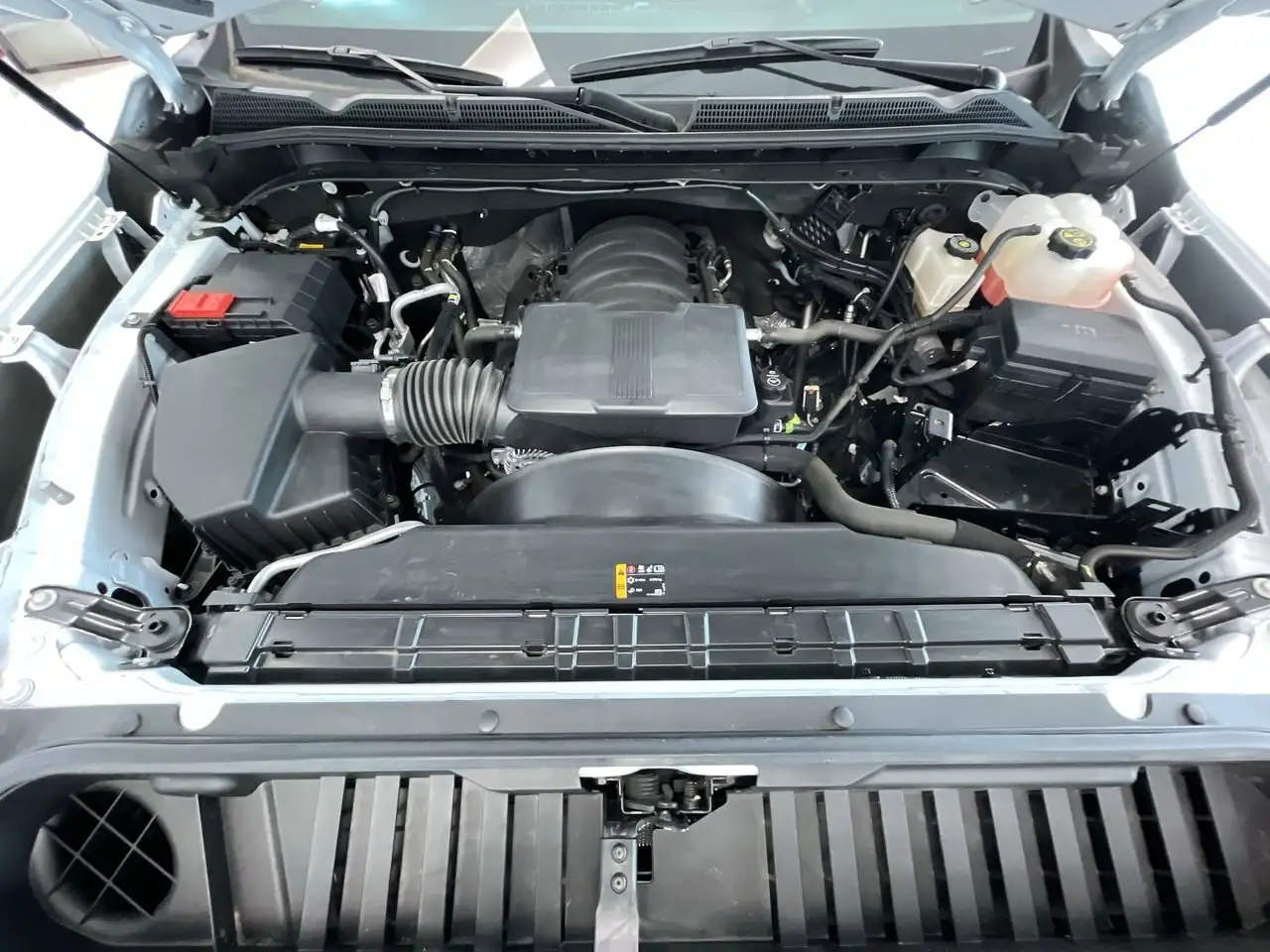 GMC Sierra 2500HD снимка GMC Sierra 2500HD