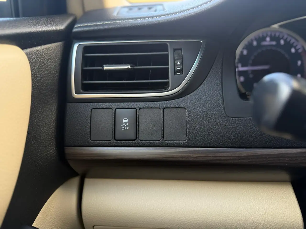 Toyota Camry снимка Toyota Camry