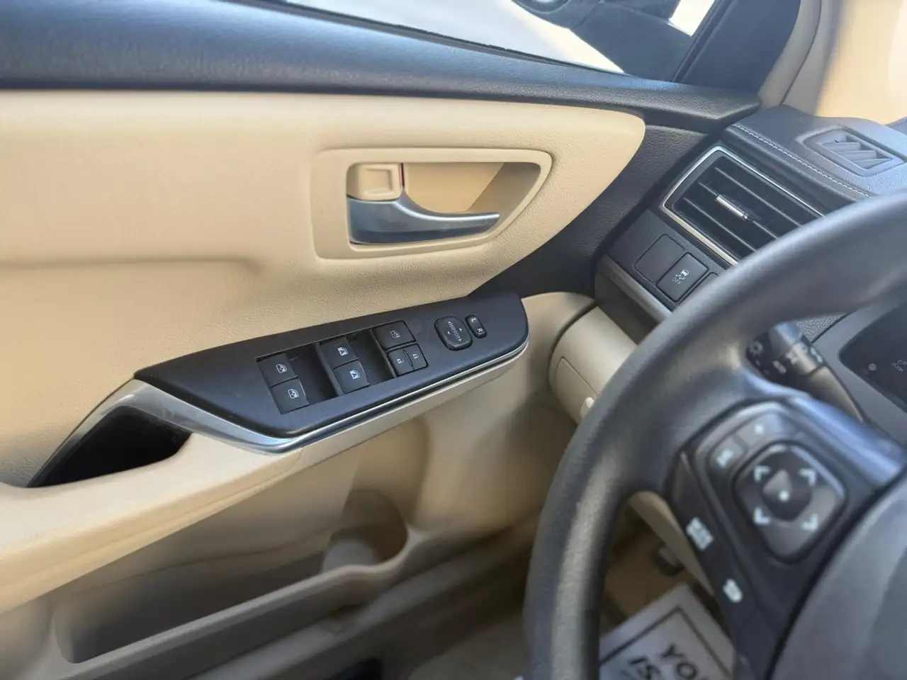 Toyota Camry снимка Toyota Camry