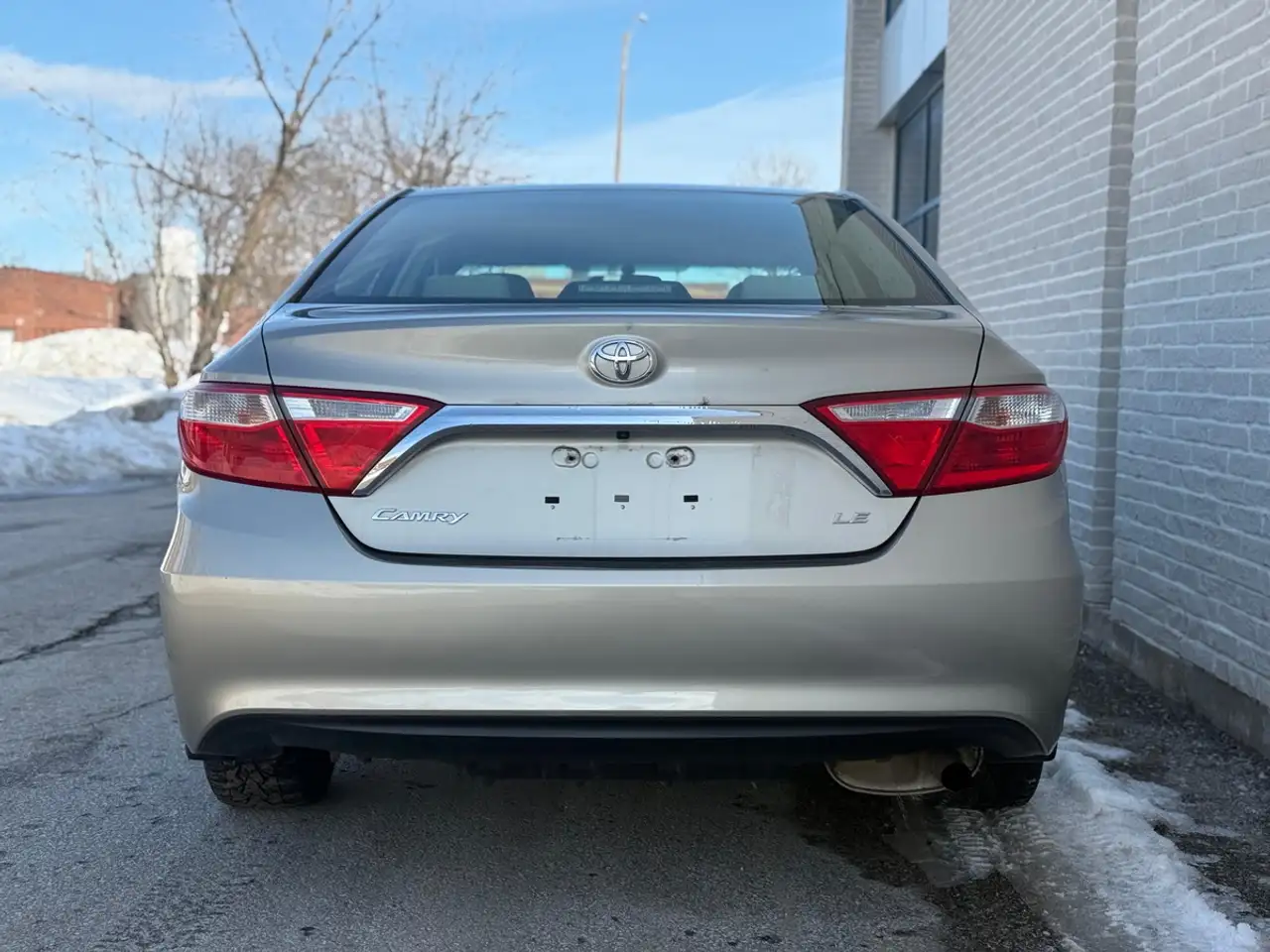 Toyota Camry снимка Toyota Camry
