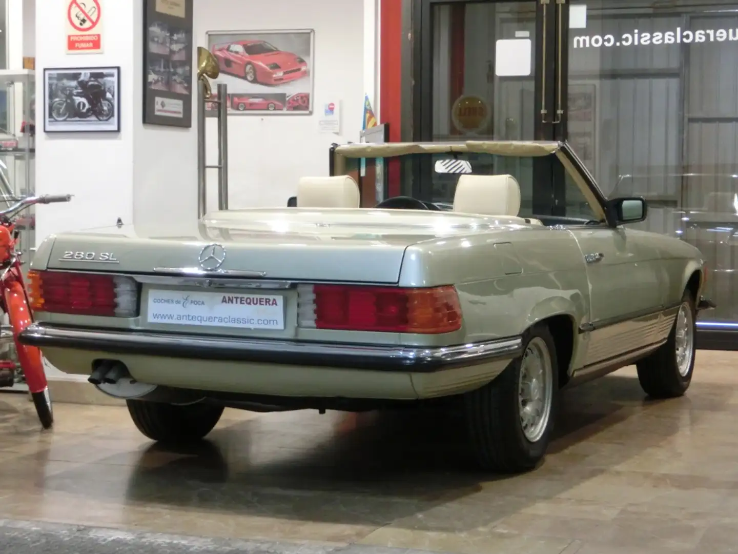 Mercedes-Benz SL 280 Зелений - 2