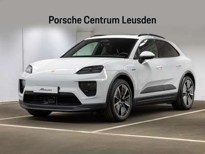 Porsche Macan 4
