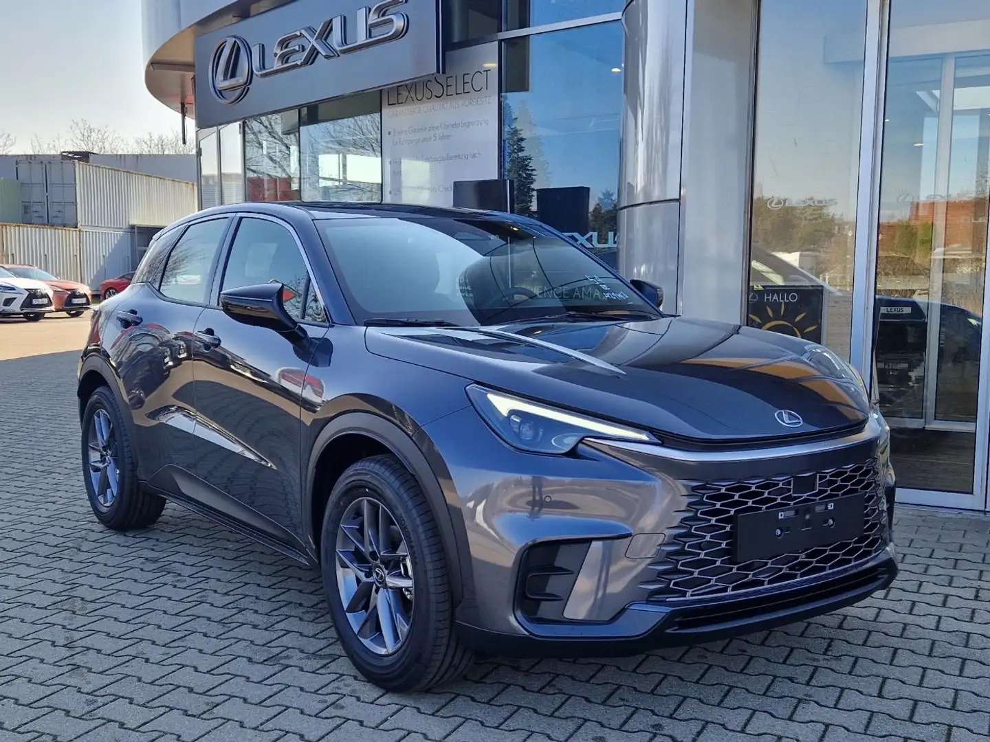 Lexus LBX 1.5 Hybrid Komfort Paket Grau - 1