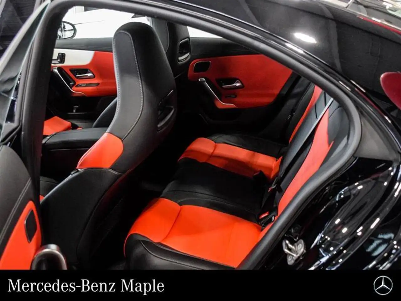 Mercedes-Benz CLA снимка Mercedes-Benz CLA