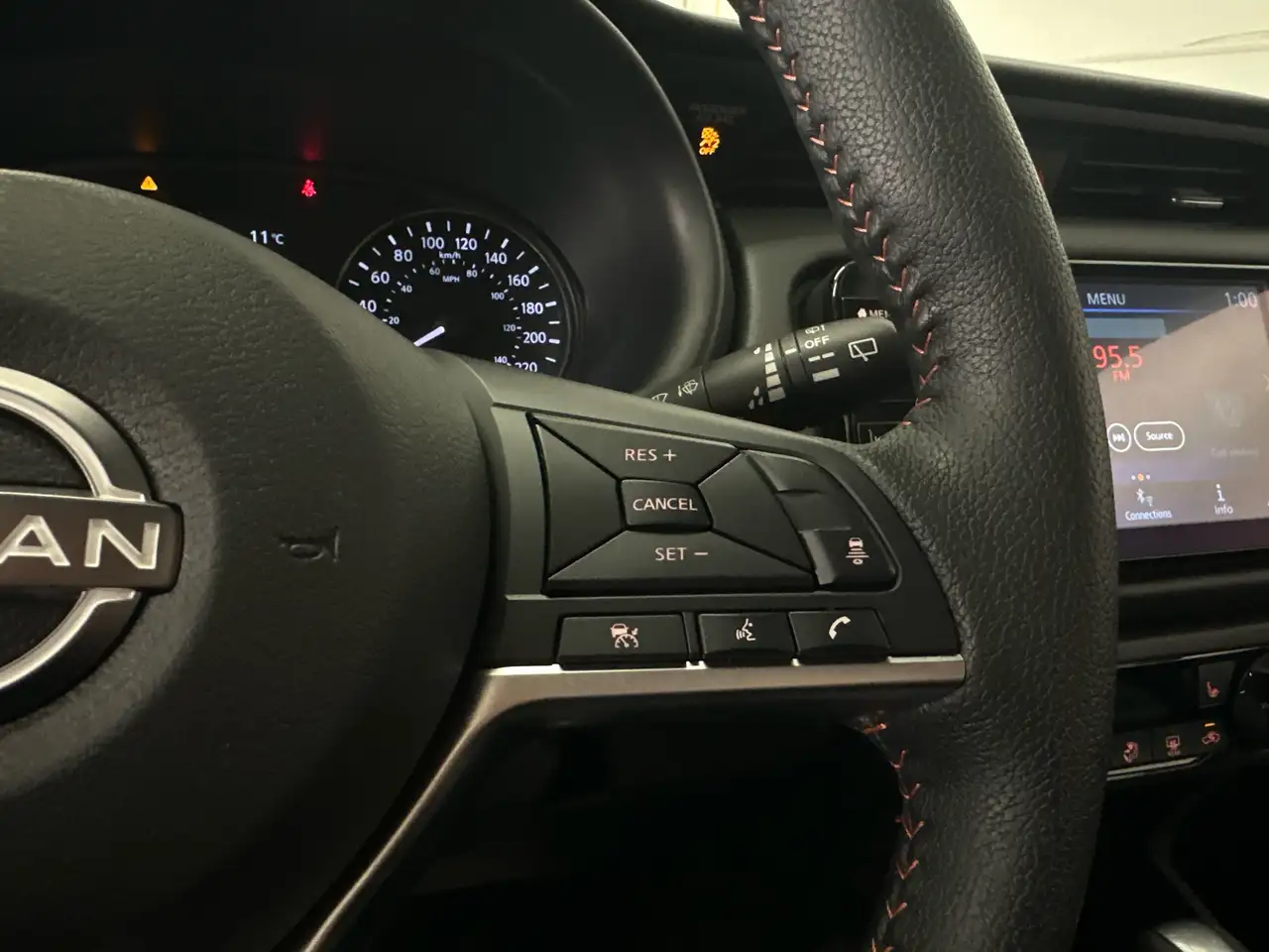 Nissan Kicks снимка Nissan Kicks