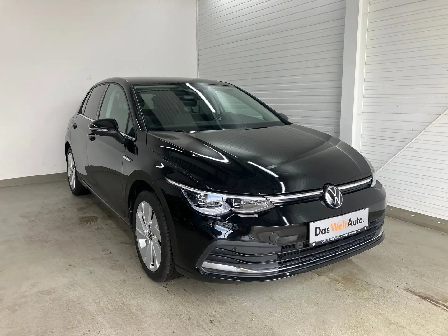 Volkswagen Golf Style TSI DSG mHeV Schwarz - 1