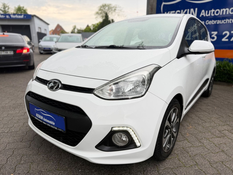 Hyundai i10 FIFA World Cup Edition*TEMPOMAT*KLIMA*ALU* — photo 8