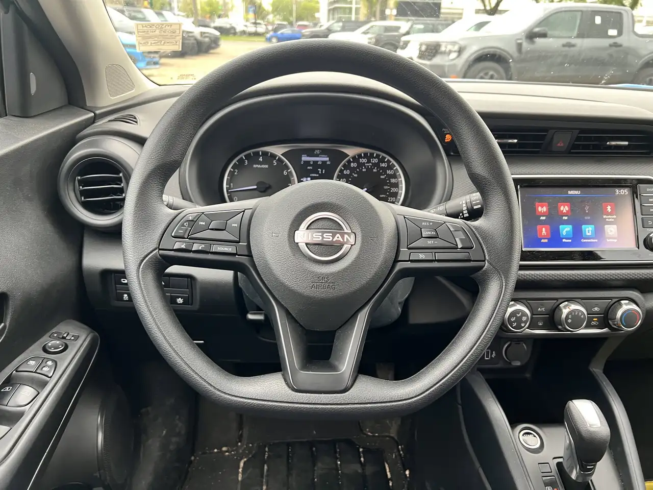 Nissan Kicks снимка Nissan Kicks