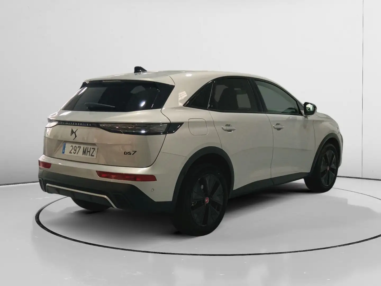 DS Automobiles DS 7 Crossback Performance Line Gris - 2