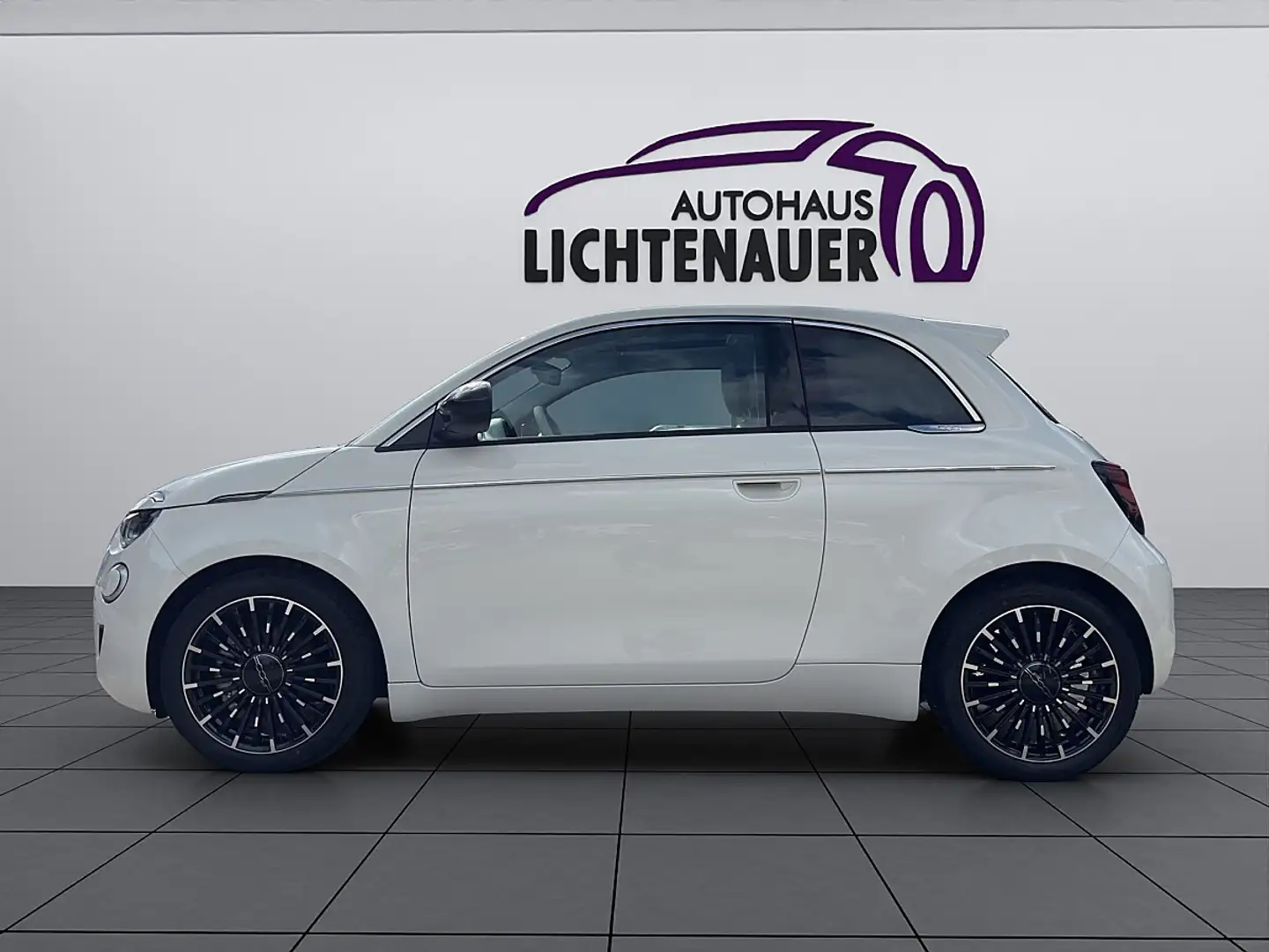 Fiat 500 Hatchback Hybrid La Prima Weiß - 2