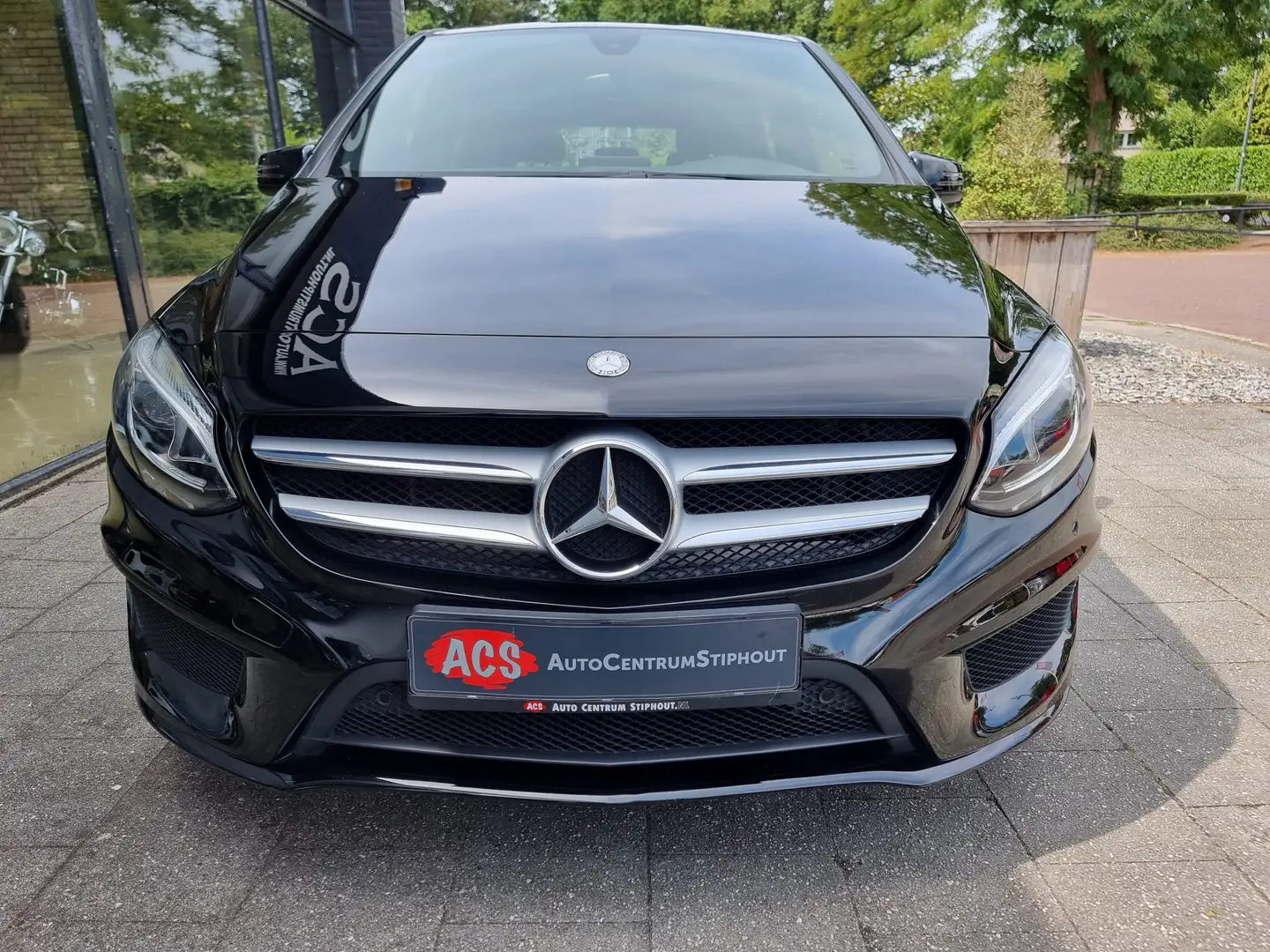 Mercedes-Benz B 200 Prestige AMG Uitvoering SUPER Black - 2