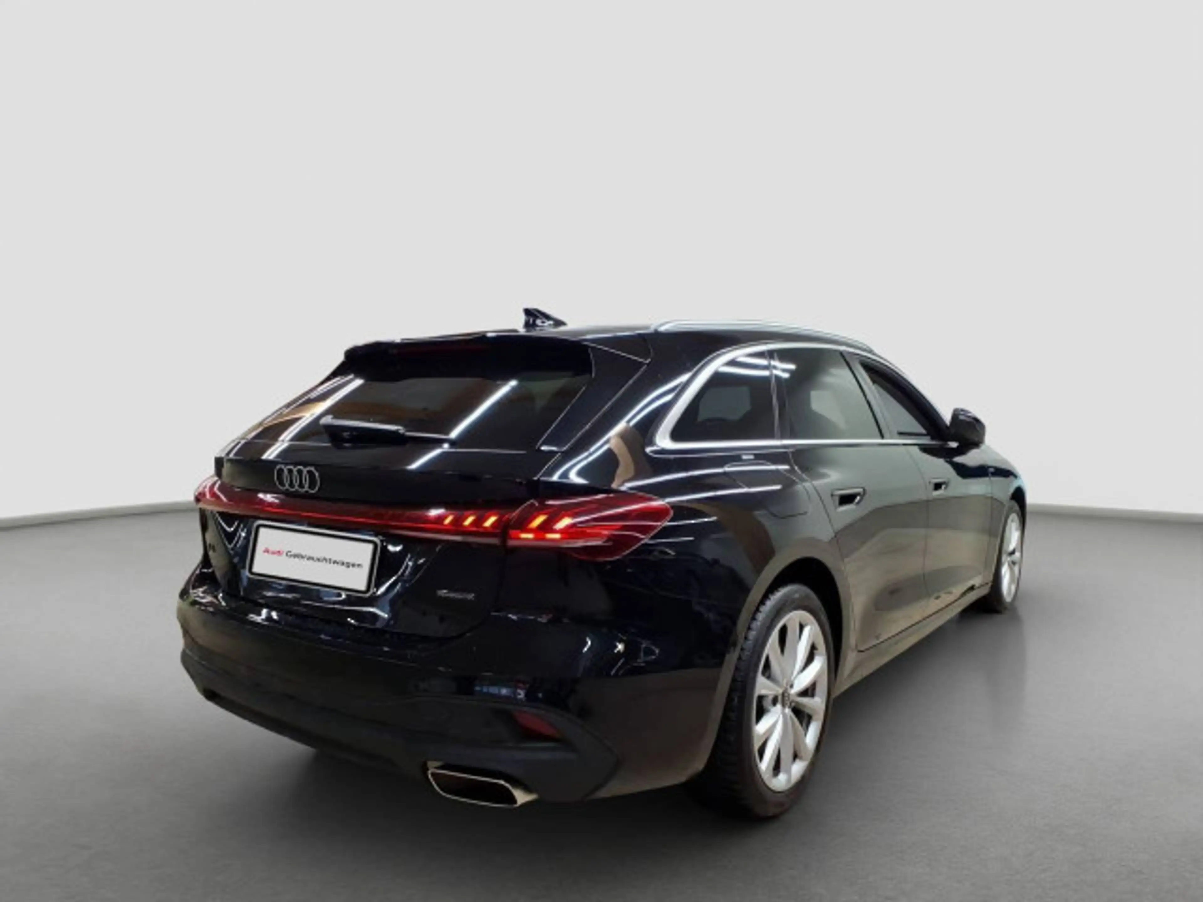 Audi A5 e-hybrid S tronic LED NAVI AHK RFK SHZ — photo 3