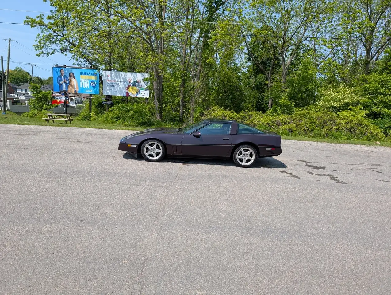 Chevrolet Corvette снимка Chevrolet Corvette