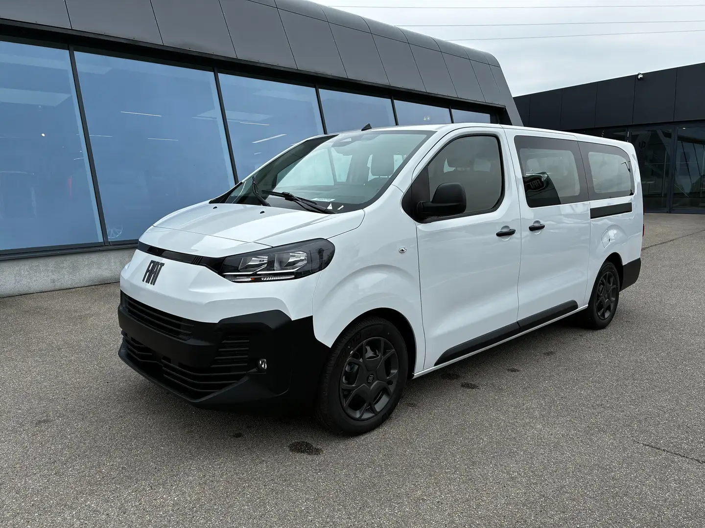 Fiat Scudo Scudo 2.0 MultiJet 145 L2H1 Pro Aut. Pro Weiß - 1