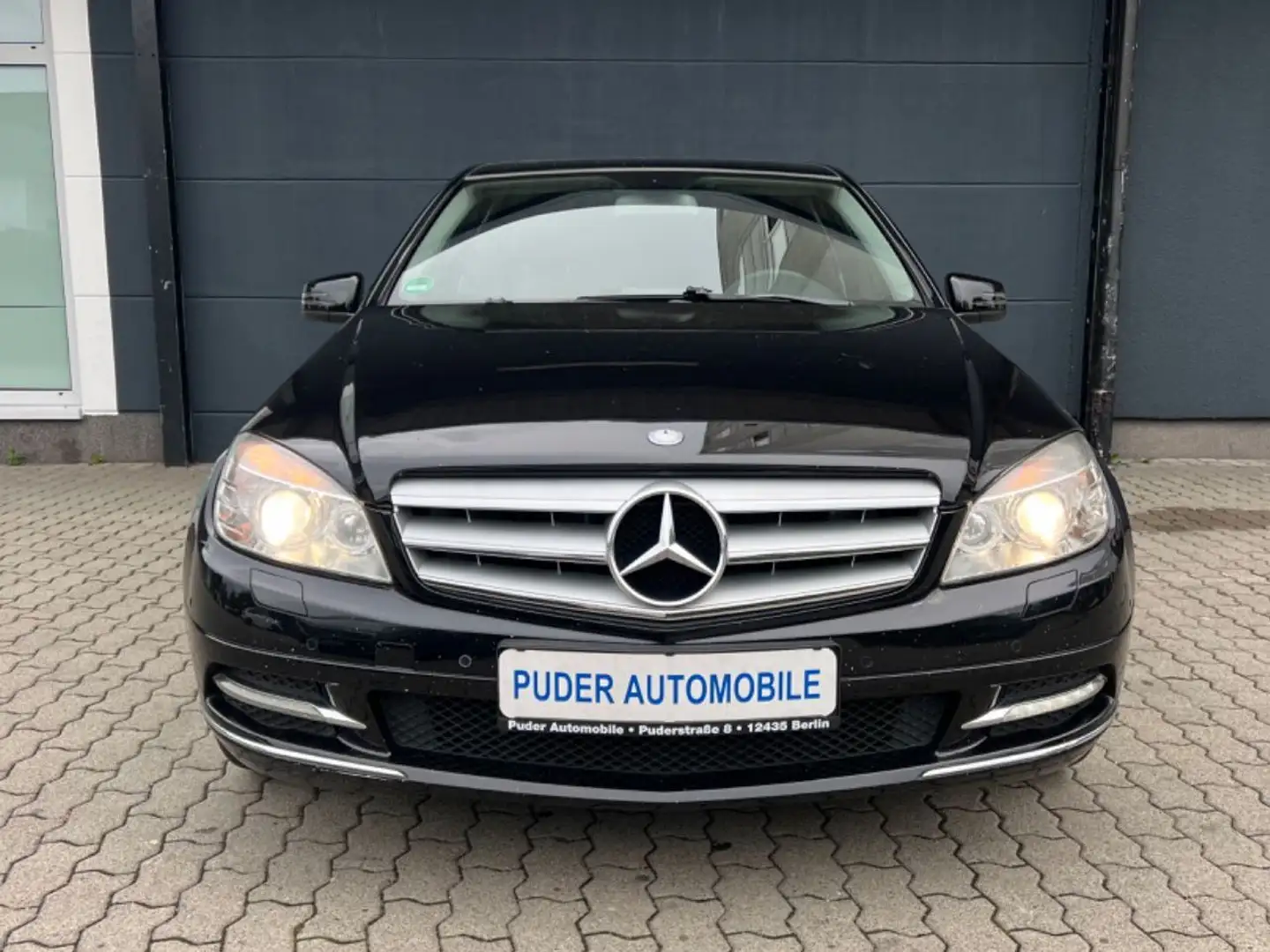 Mercedes-Benz C 300 4Matic Avantgarde 7G-Tronic Xenon Navi TÜV Noir - 2
