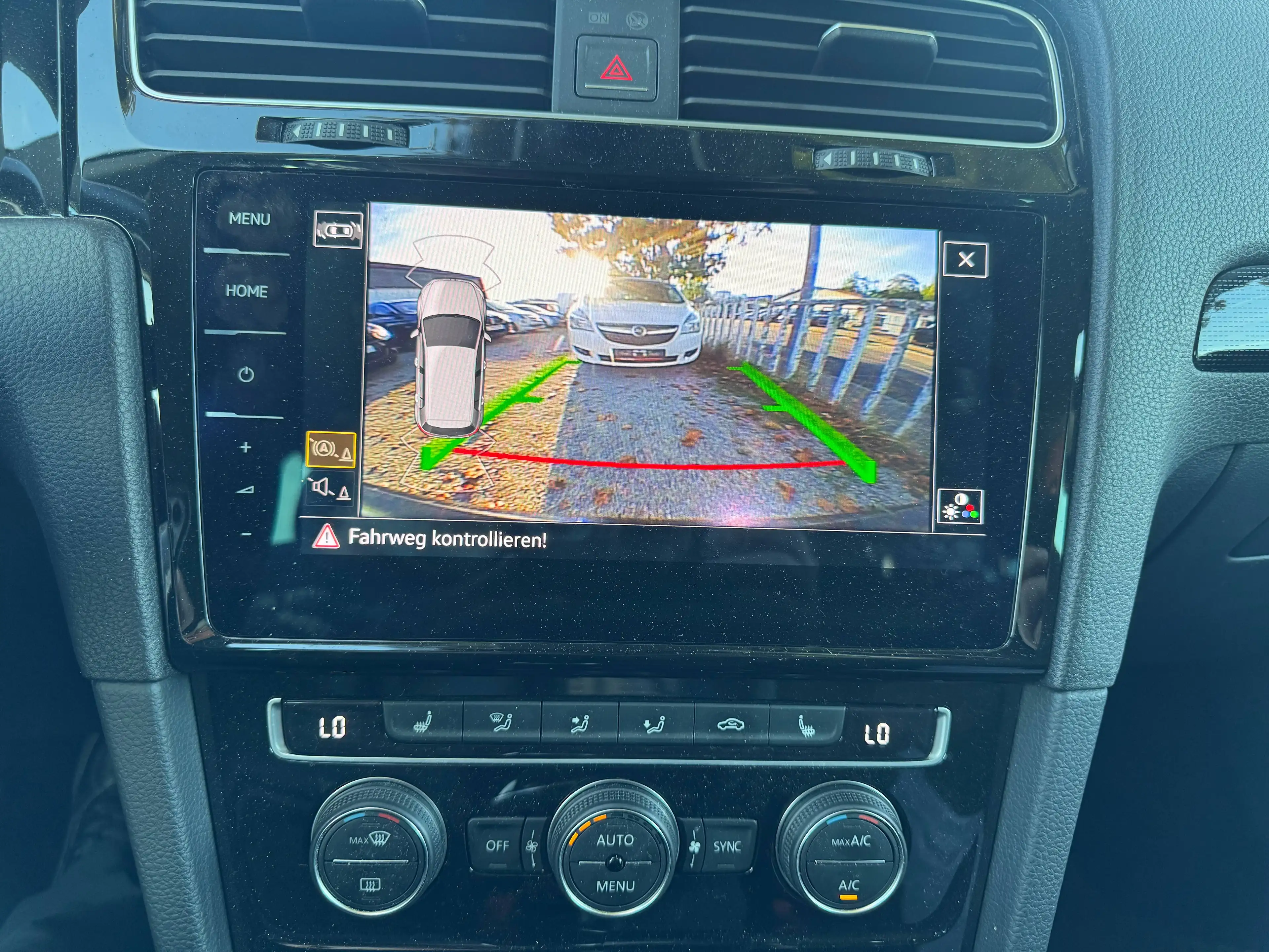 Volkswagen Golf Sound*1.5 TSI Sound LED DYNAUDIO KAMERA VIRTUAL APP-CONNECT 1.HAND — photo 13