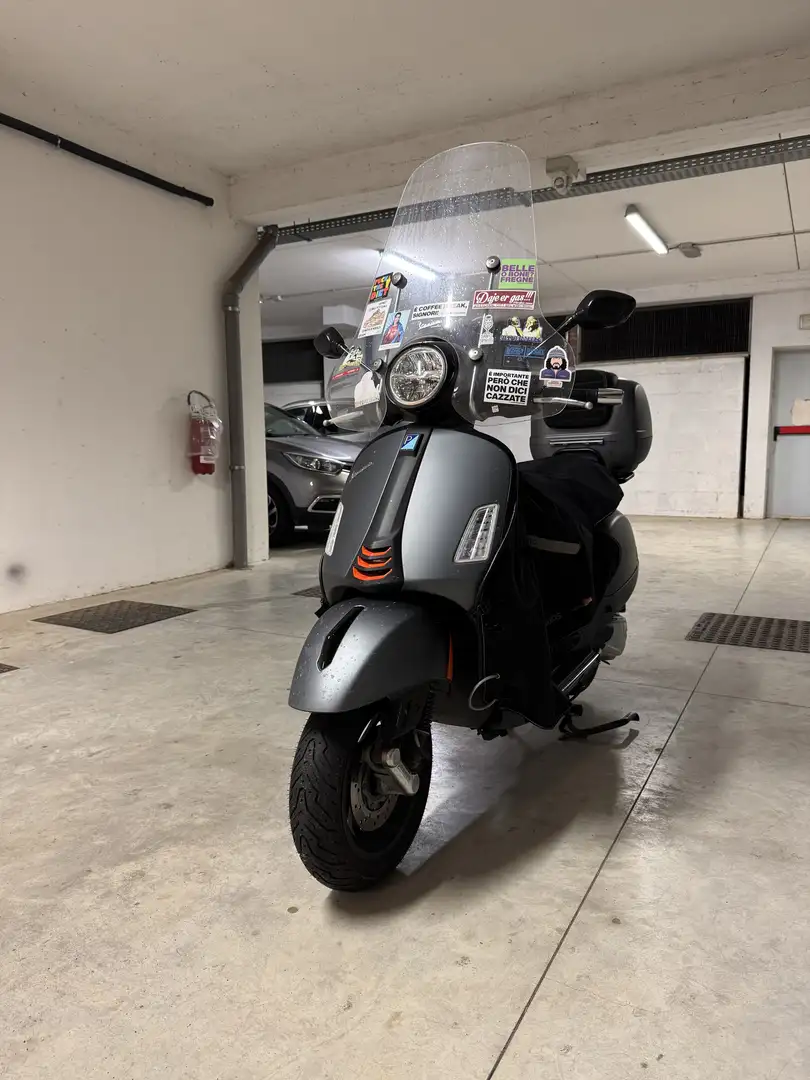 Vespa GTS Super Sport 300 - 1