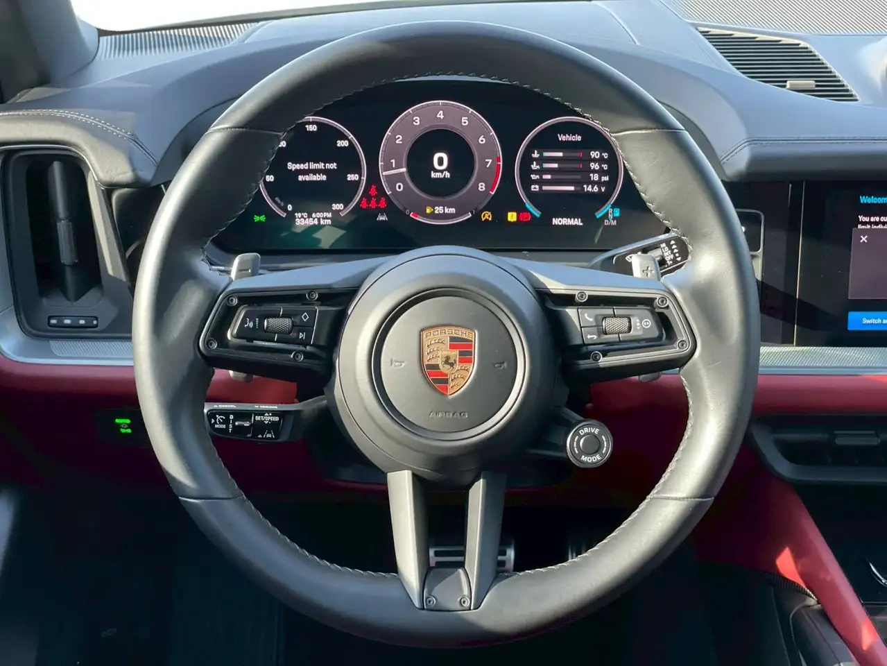 Porsche Cayenne снимка Porsche Cayenne