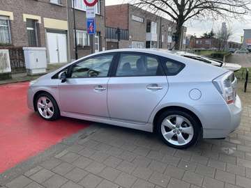 Prius Hybrid 1.8i VVT-i Luna