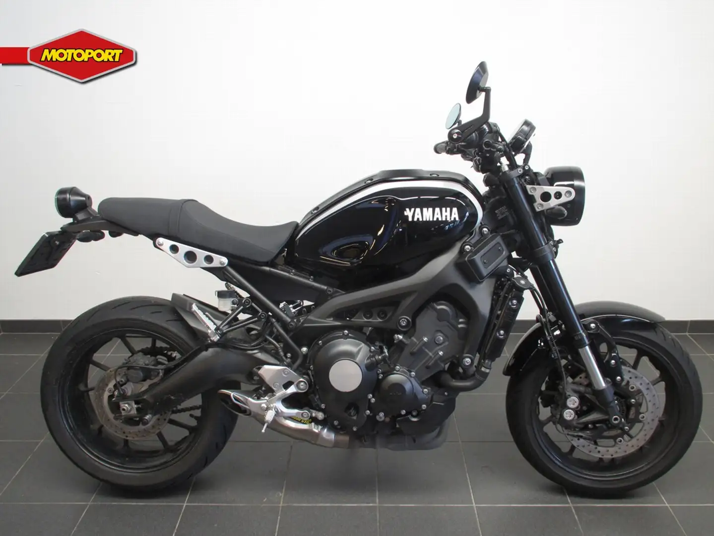 Yamaha XSR 900 ABS Zwart - 1