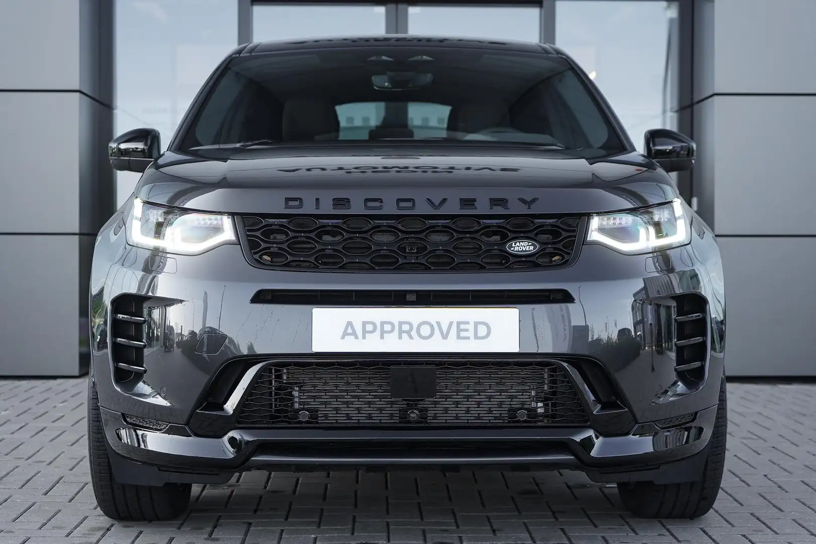 Land Rover Discovery Sport 1.5 P270e PHEV Dynamic Edition | 20" Gloss Black | Gris - 2