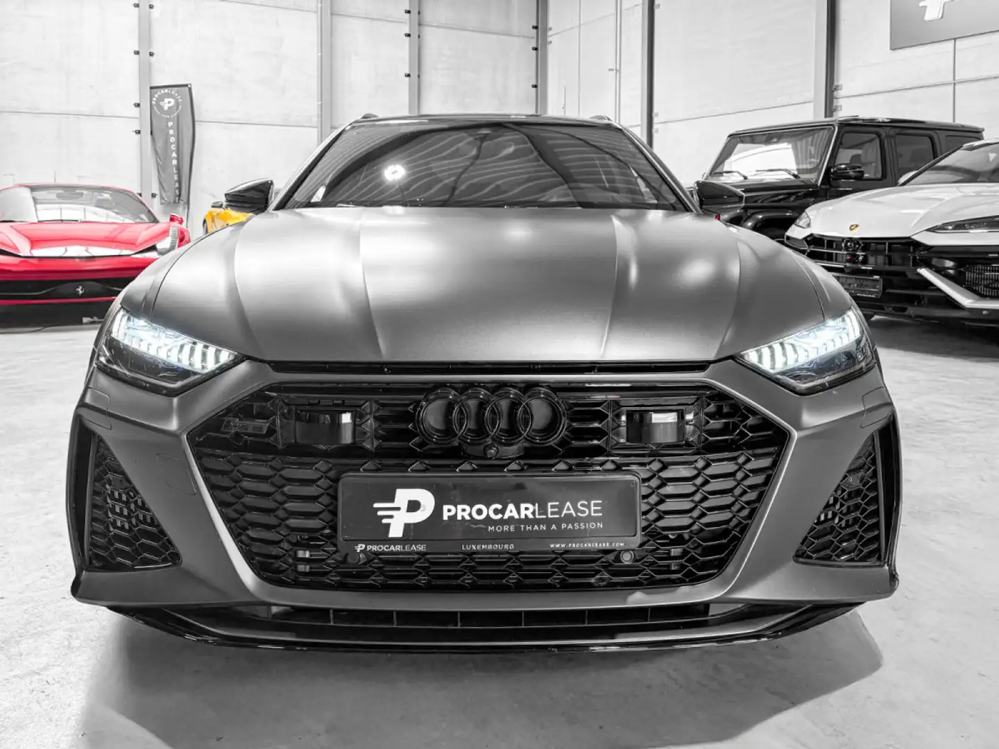 Audi RS6 RS6 Avant PERFORMANCE 4.0 TFSI quattro/22/PANO/KER Gris - 2