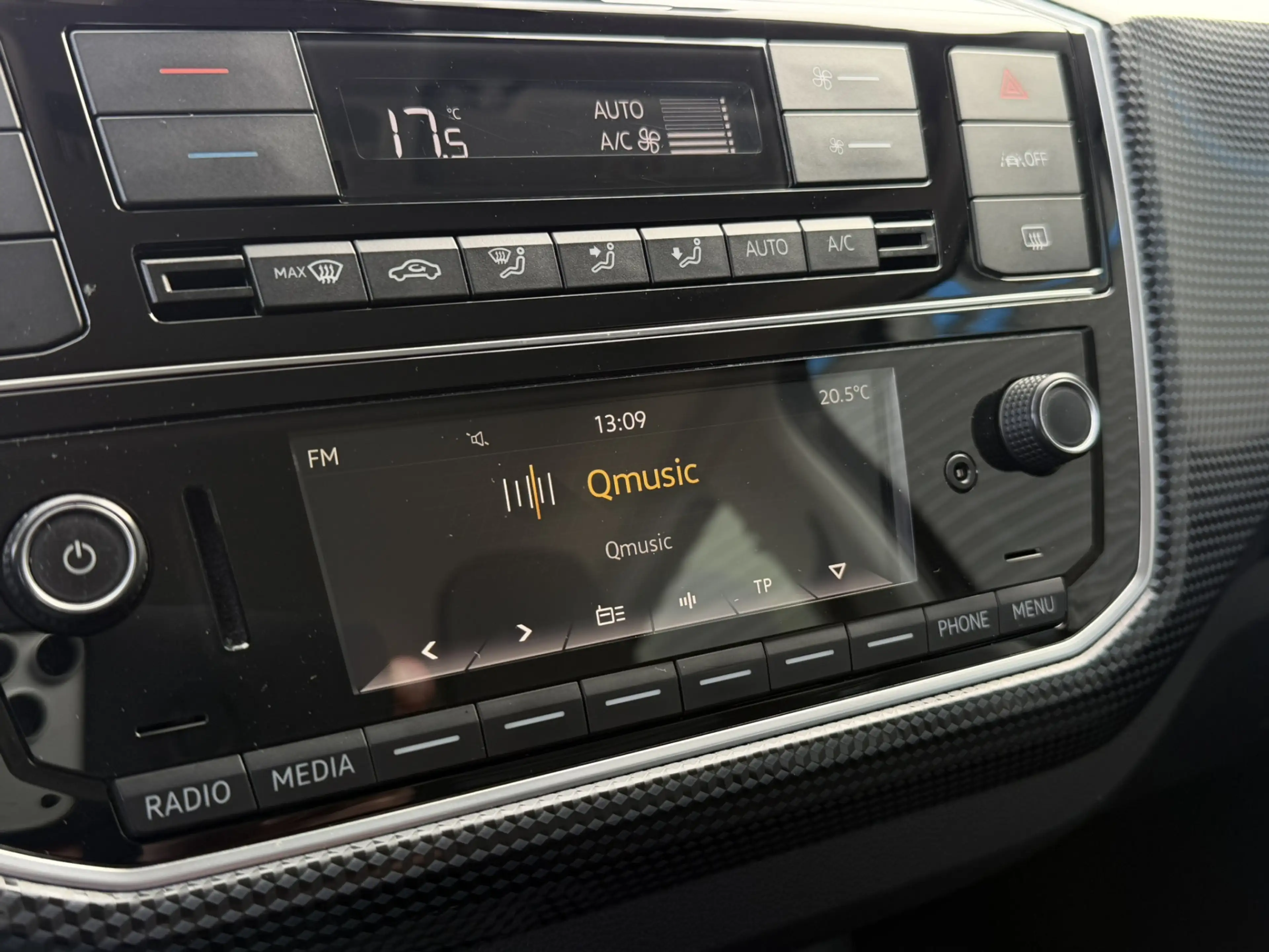 Volkswagen up! 1.0 BMT move up! Achteruitrijcamera Climate Contro — photo 15