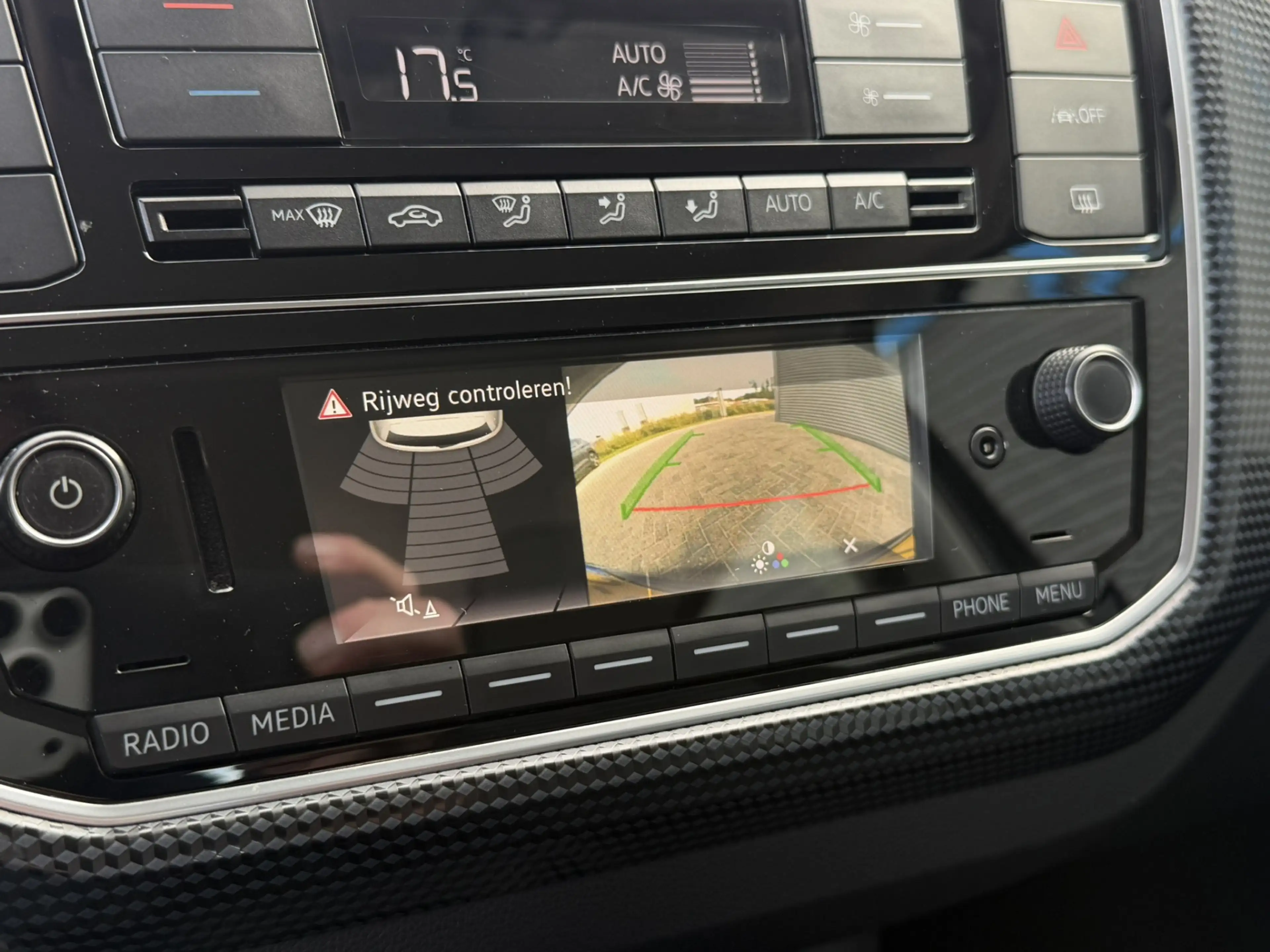 Volkswagen up! 1.0 BMT move up! Achteruitrijcamera Climate Contro — photo 17
