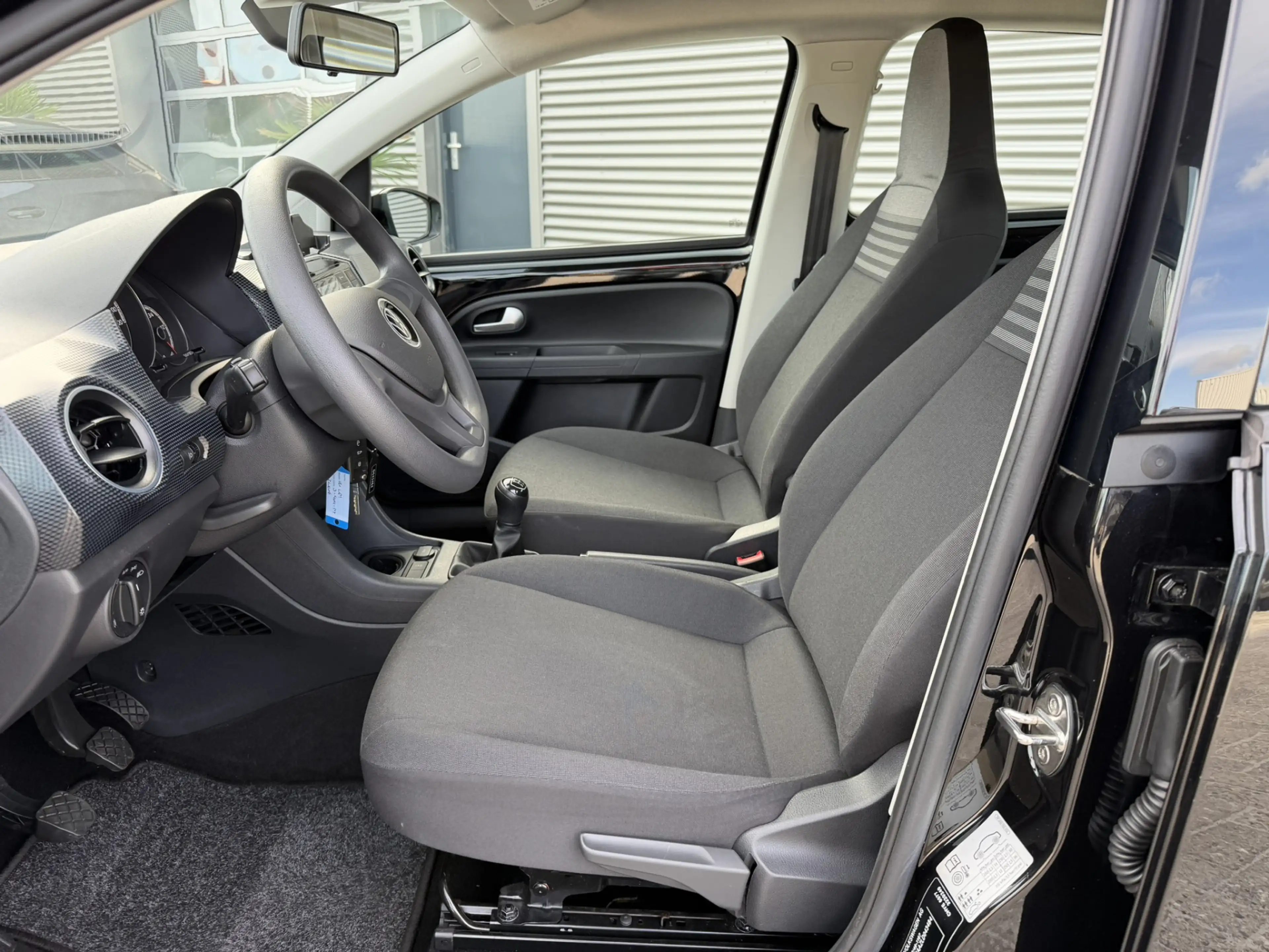 Volkswagen up! 1.0 BMT move up! Achteruitrijcamera Climate Contro — photo 18