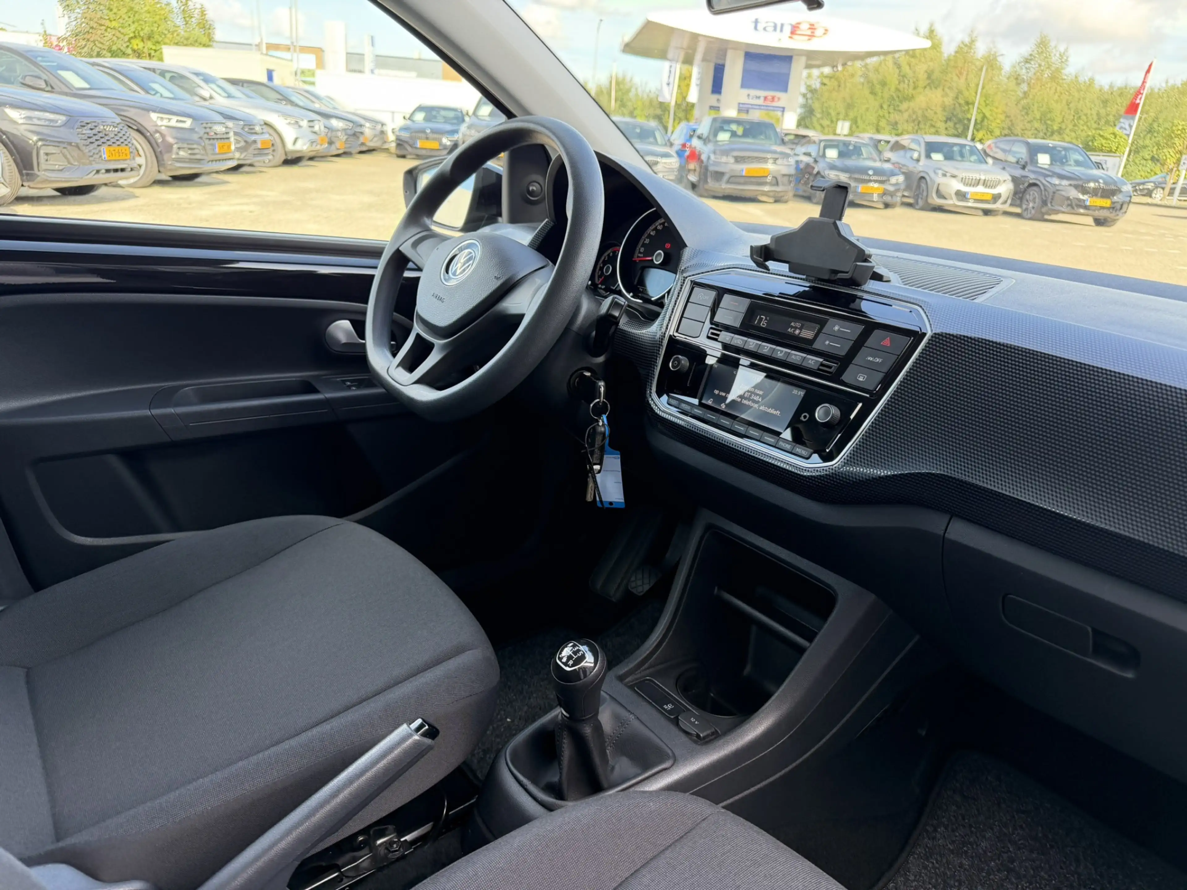 Volkswagen up! 1.0 BMT move up! Achteruitrijcamera Climate Contro — photo 11