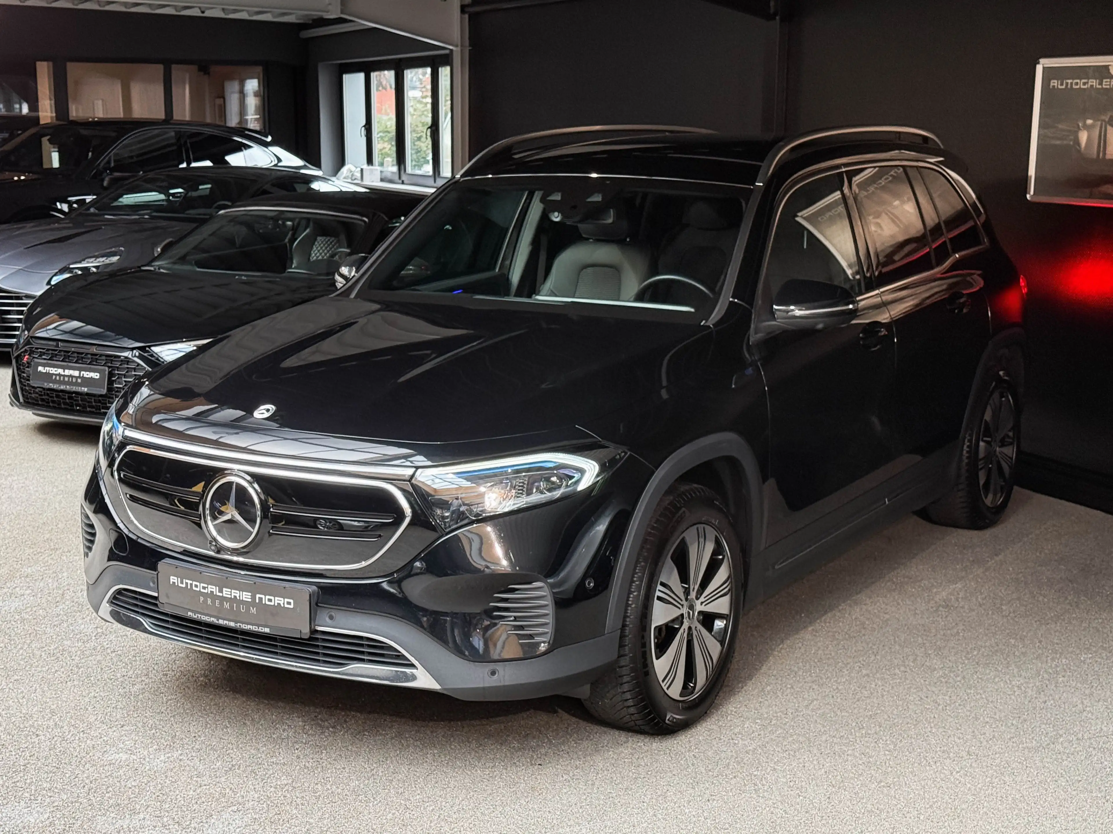 Mercedes-Benz EQB 250 Memory+RFK+360°+ACC