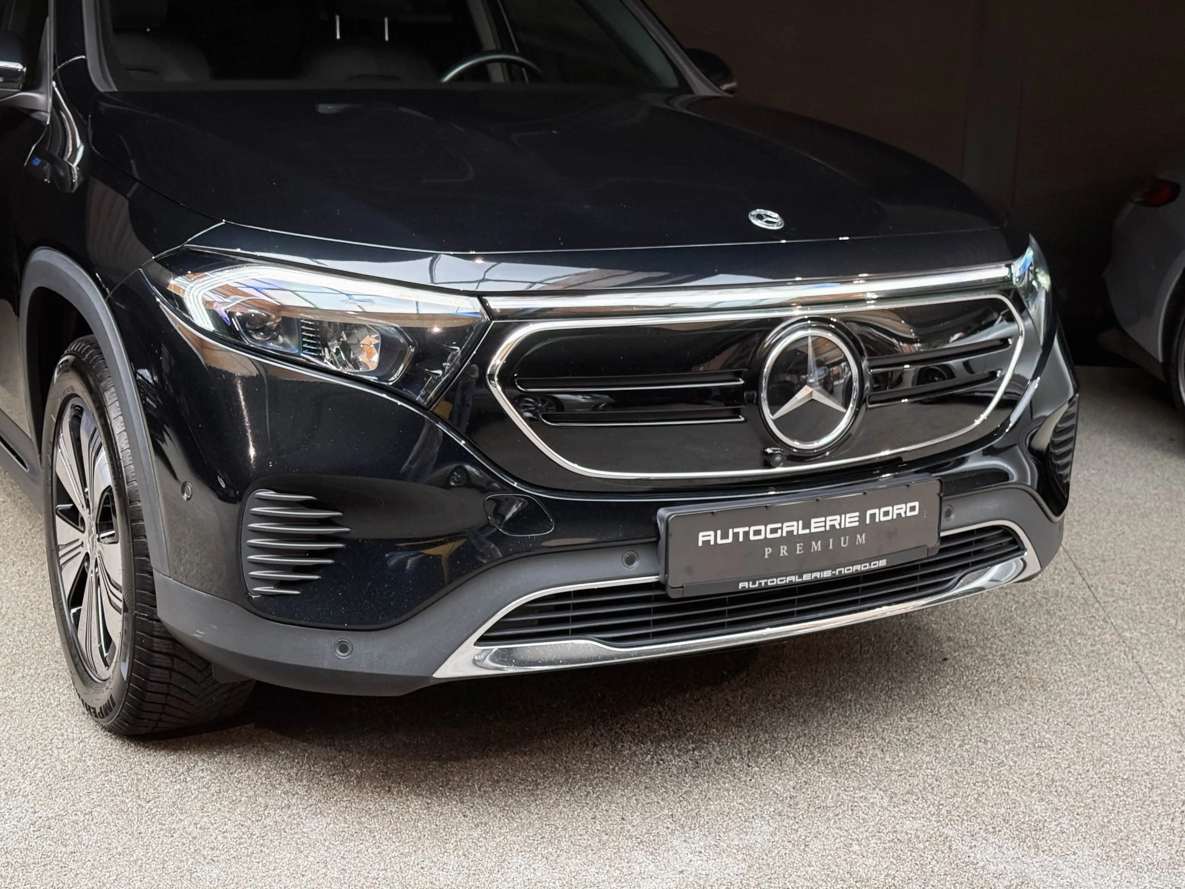 Mercedes-Benz EQB 250 Memory+RFK+360°+ACC — photo 4