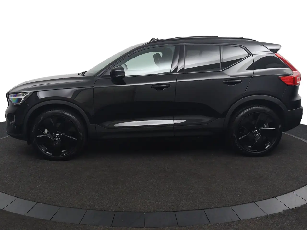 Volvo XC40 2026